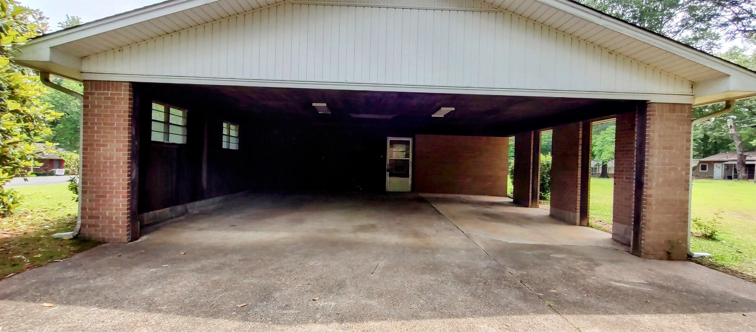 1019  Amanda St  Camden, AR