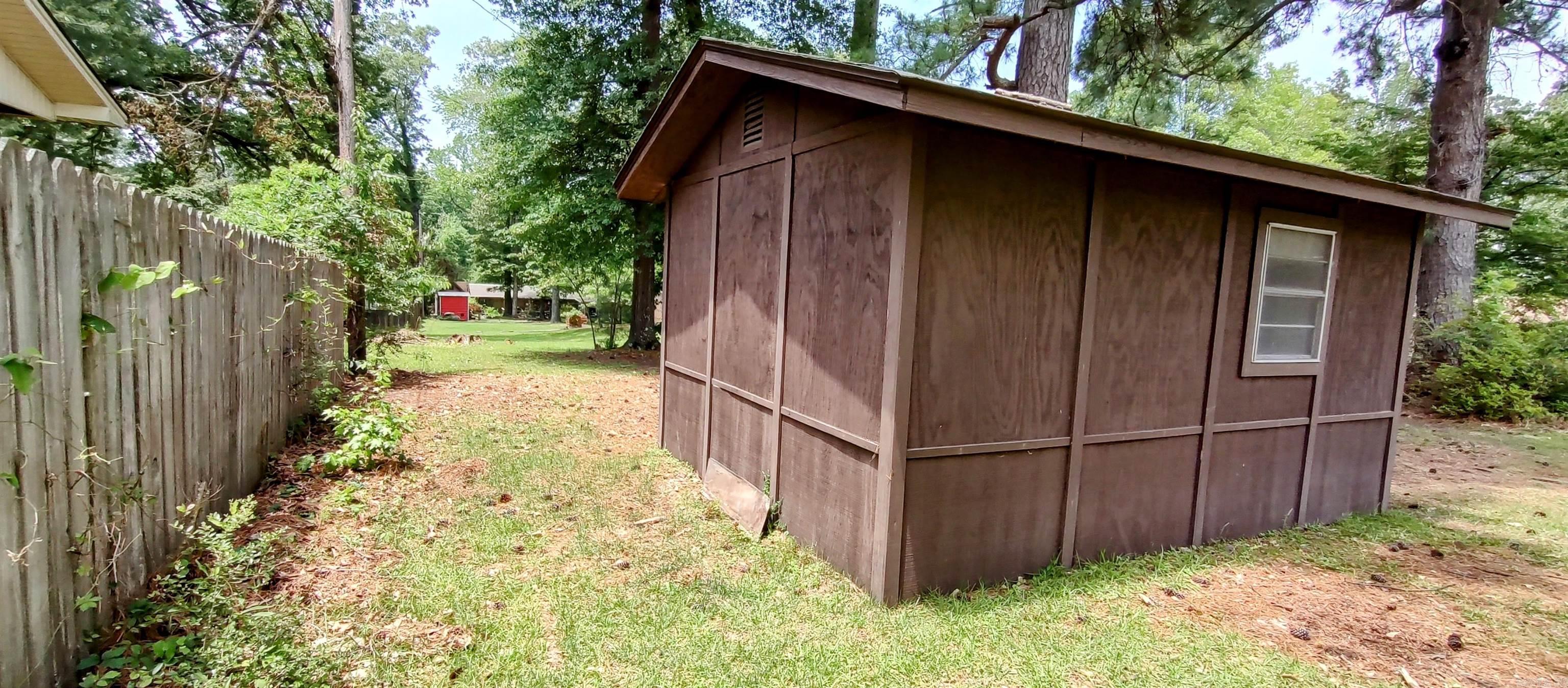 1019  Amanda St  Camden, AR