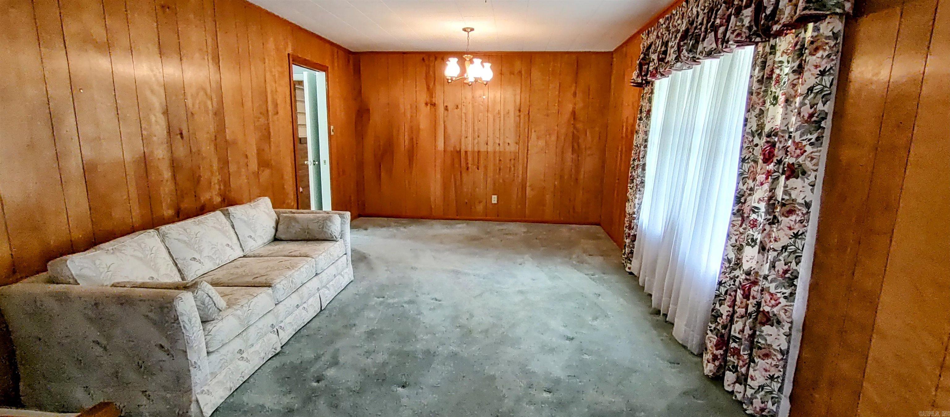 1019  Amanda St  Camden, AR