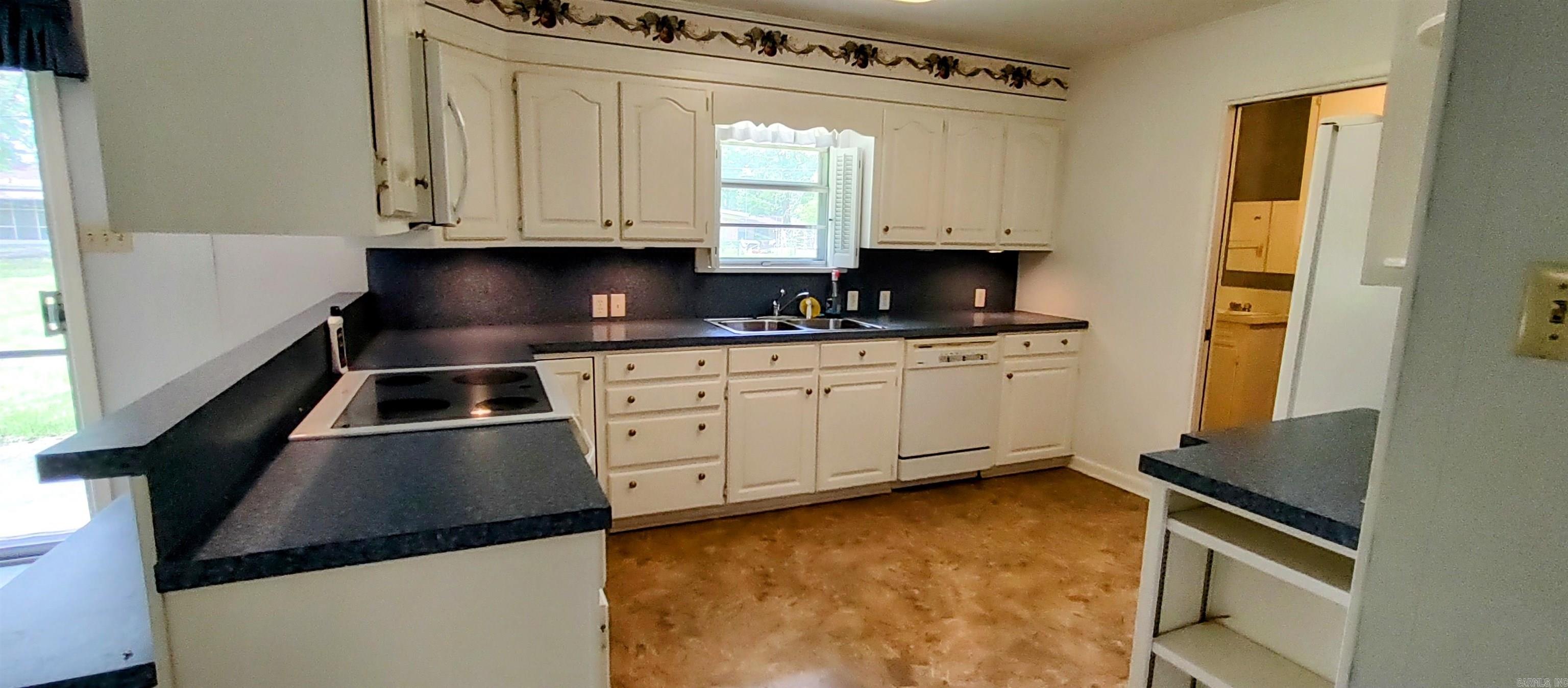 1019  Amanda St  Camden, AR