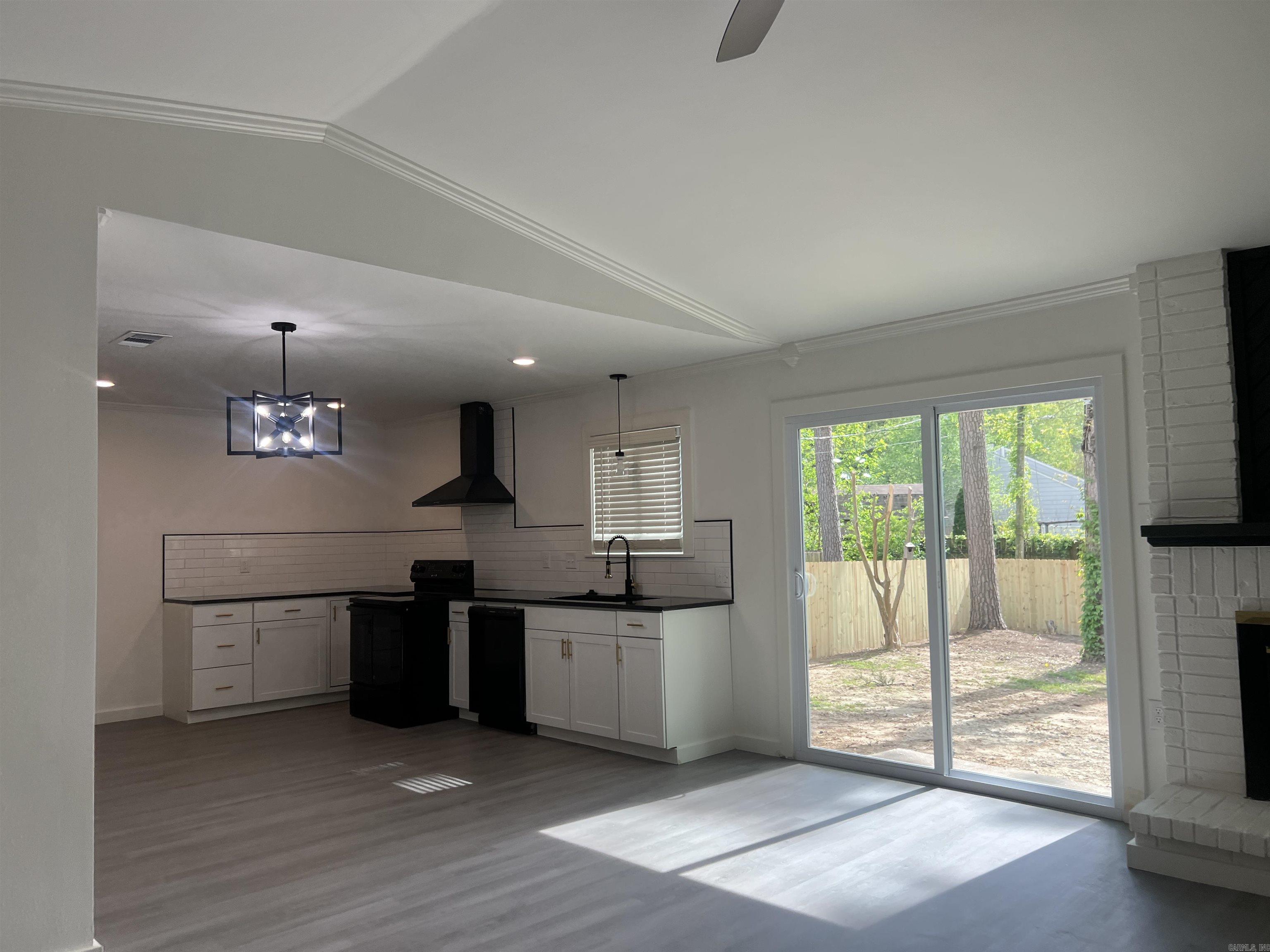 12617  Valleywood  Little Rock, AR