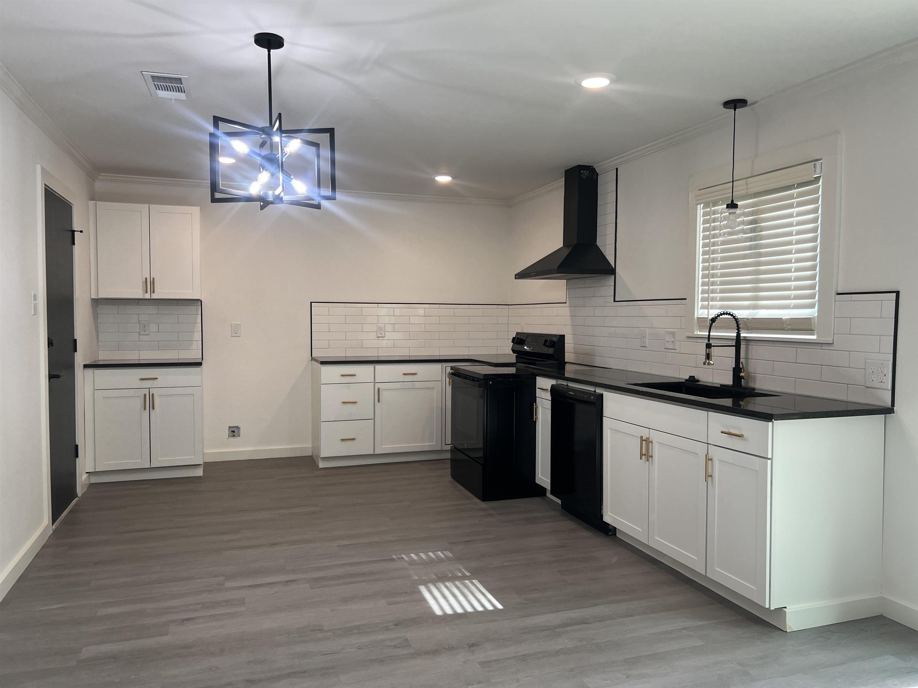 12617  Valleywood  Little Rock, AR