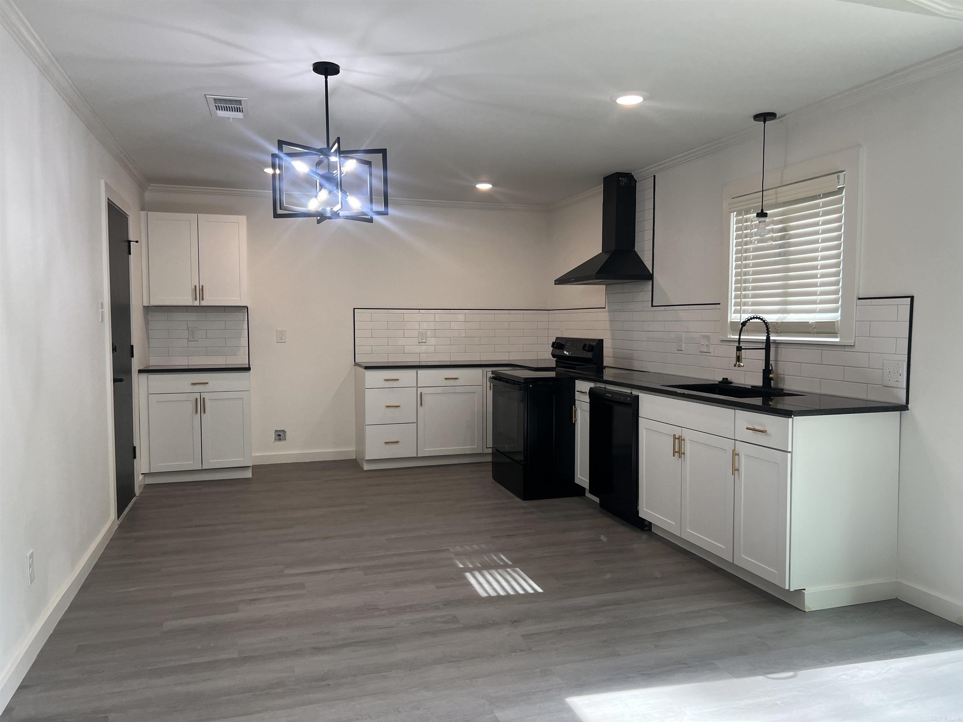 12617  Valleywood  Little Rock, AR