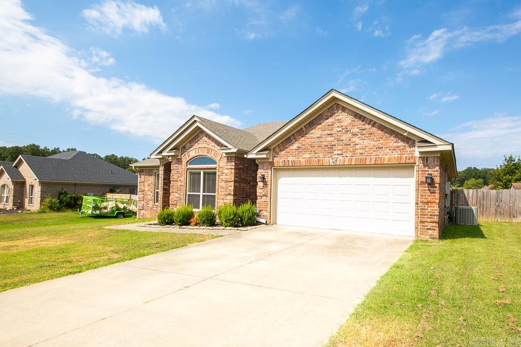608  Running Creek  Austin, AR