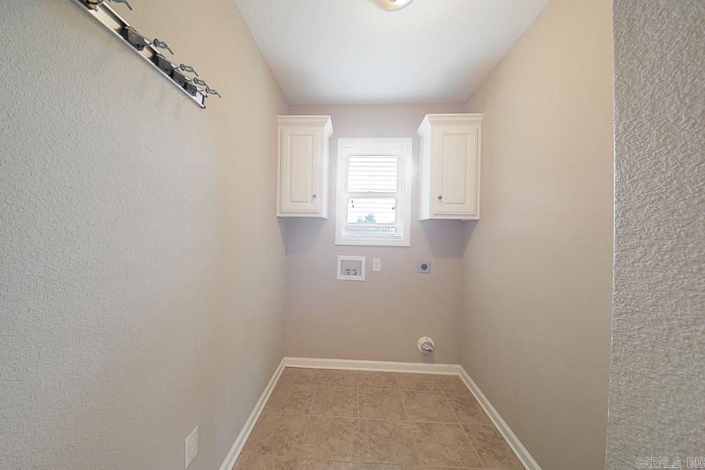 608  Running Creek  Austin, AR