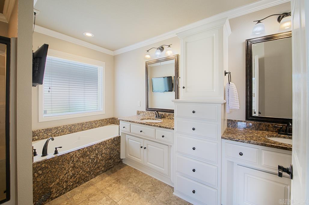 608  Running Creek  Austin, AR