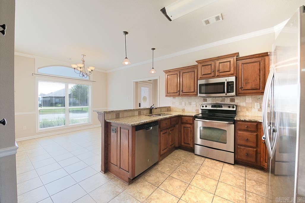 608  Running Creek  Austin, AR