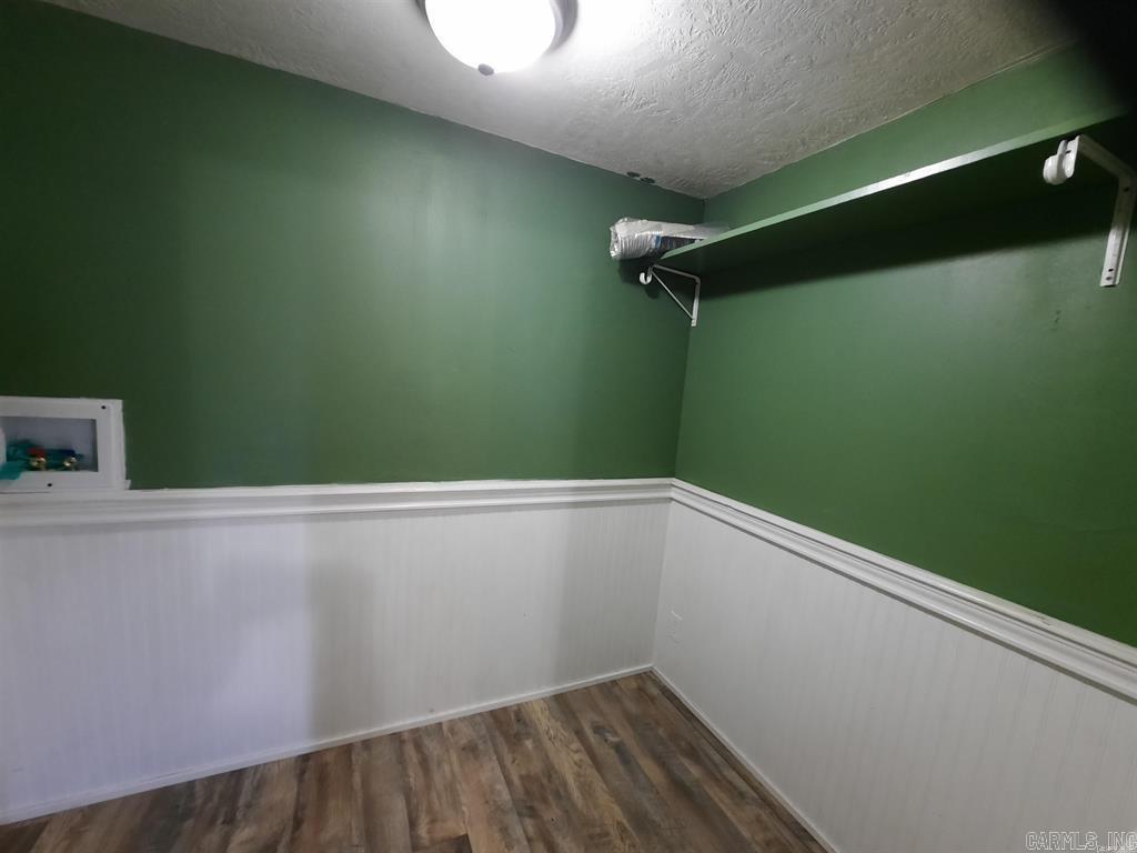 887  Annette  Mountain View, AR