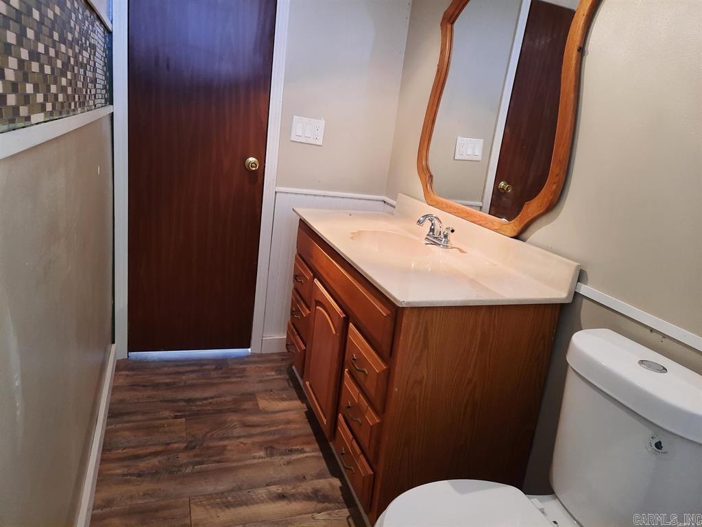 887  Annette  Mountain View, AR