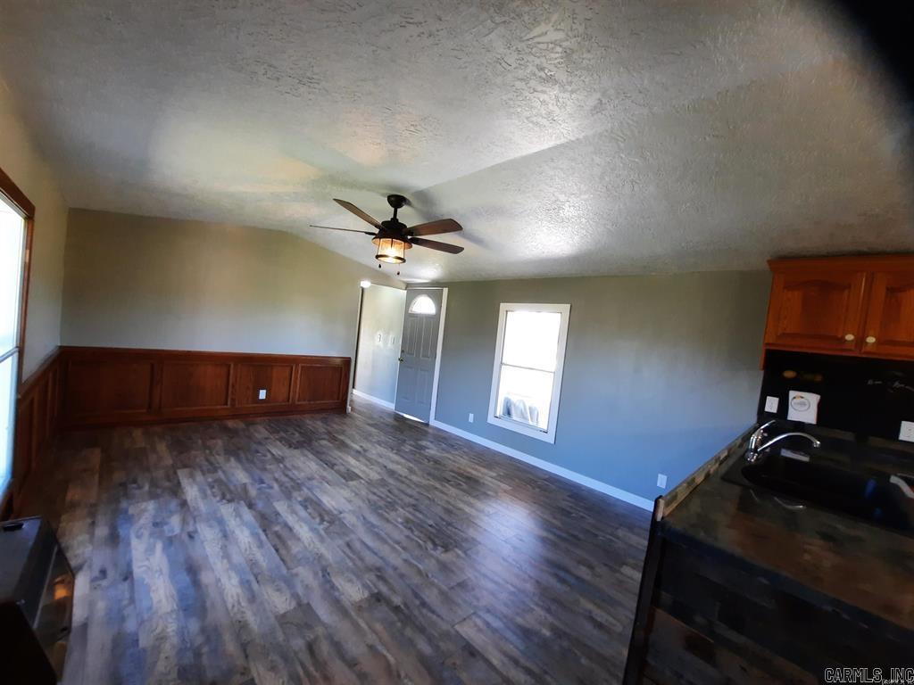 887  Annette  Mountain View, AR
