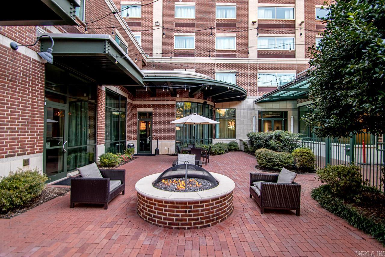 521  President Clinton  #1206  Little Rock, AR