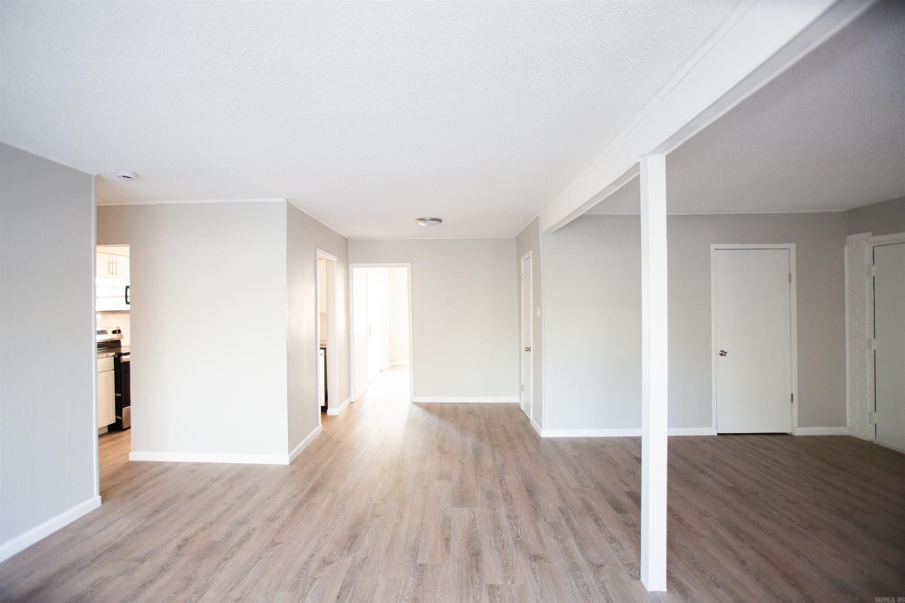 7204 W Wakefield  Little Rock, AR