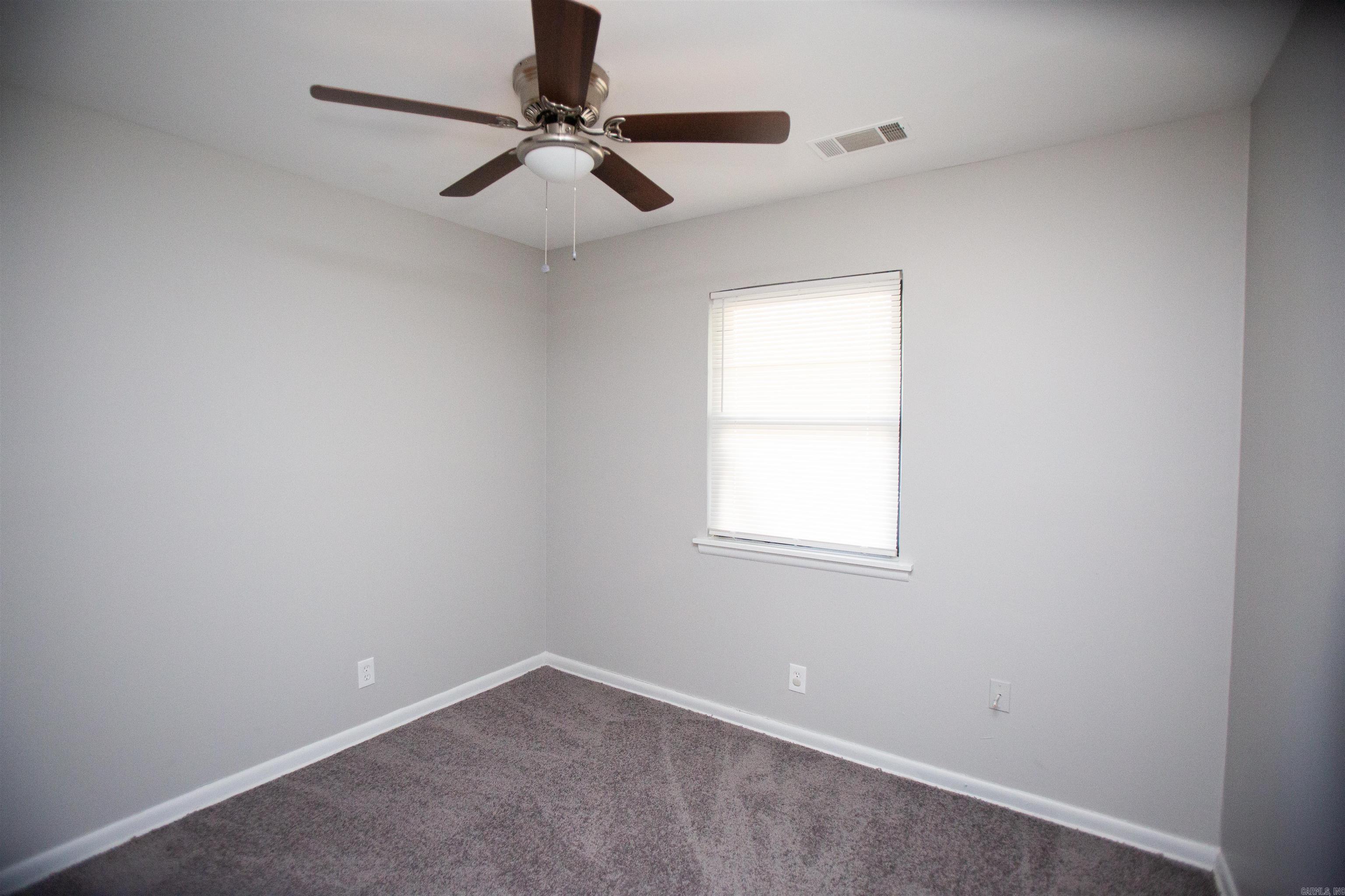 7204 W Wakefield  Little Rock, AR