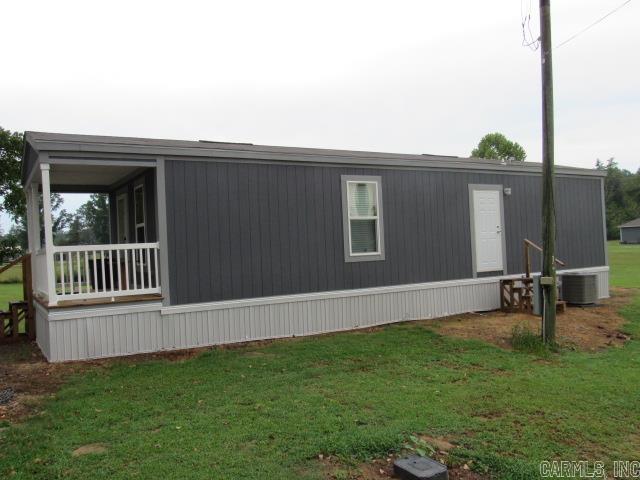126  Plum  Houston, AR