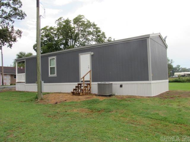 126  Plum  Houston, AR