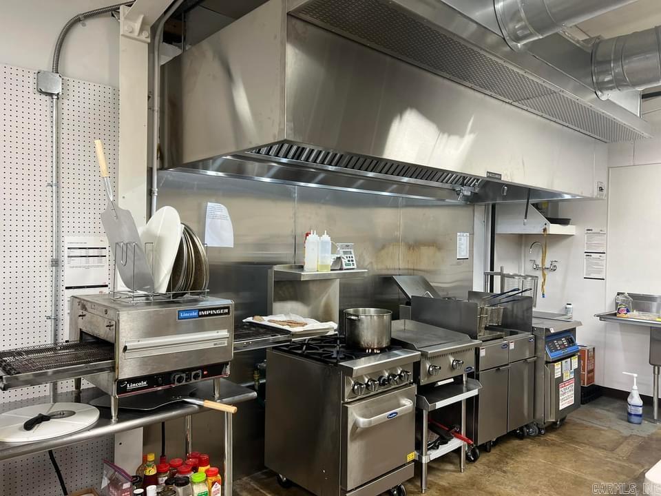3151 Highway 10 E  Perryville, AR