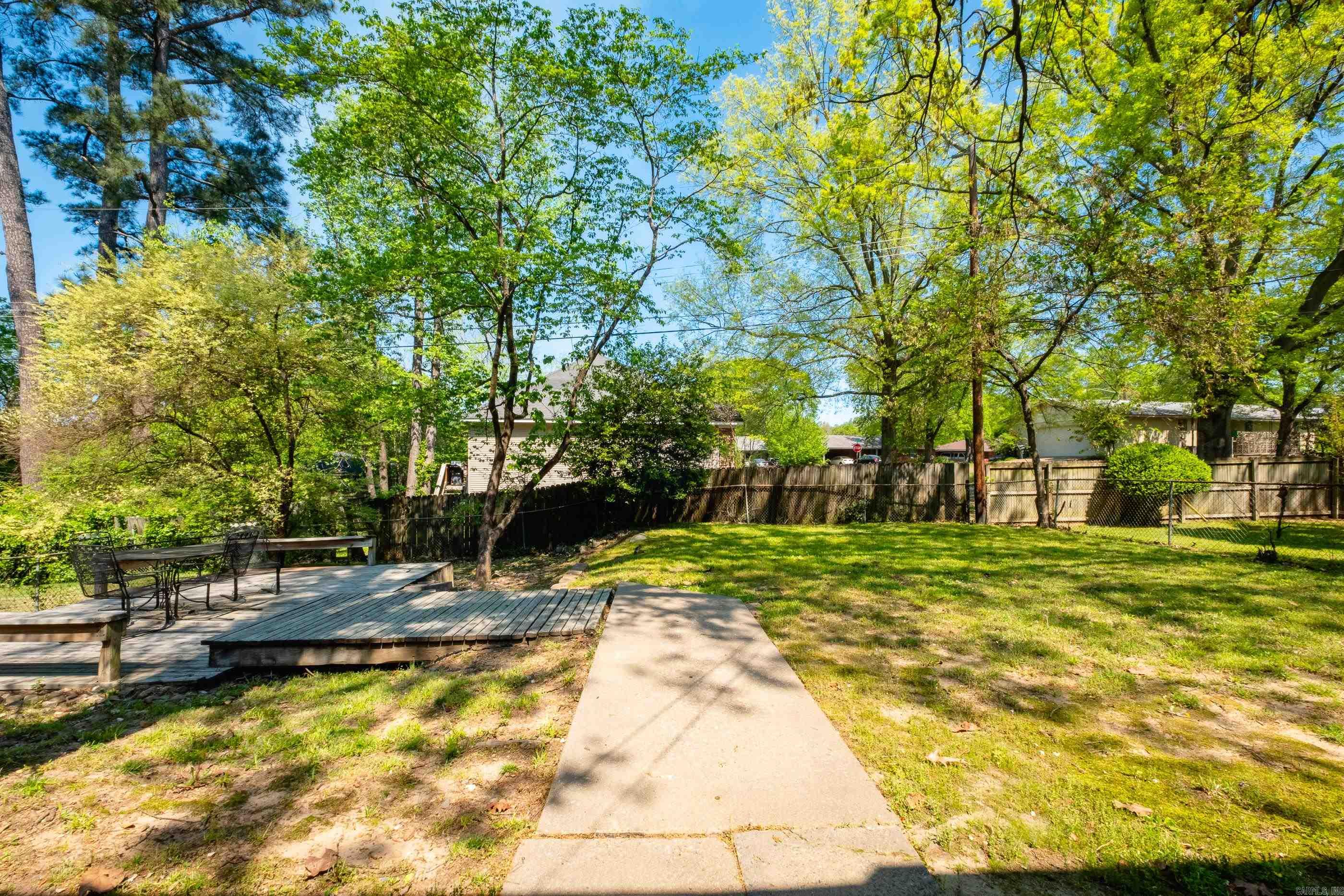 4  Tomahawk  Little Rock, AR