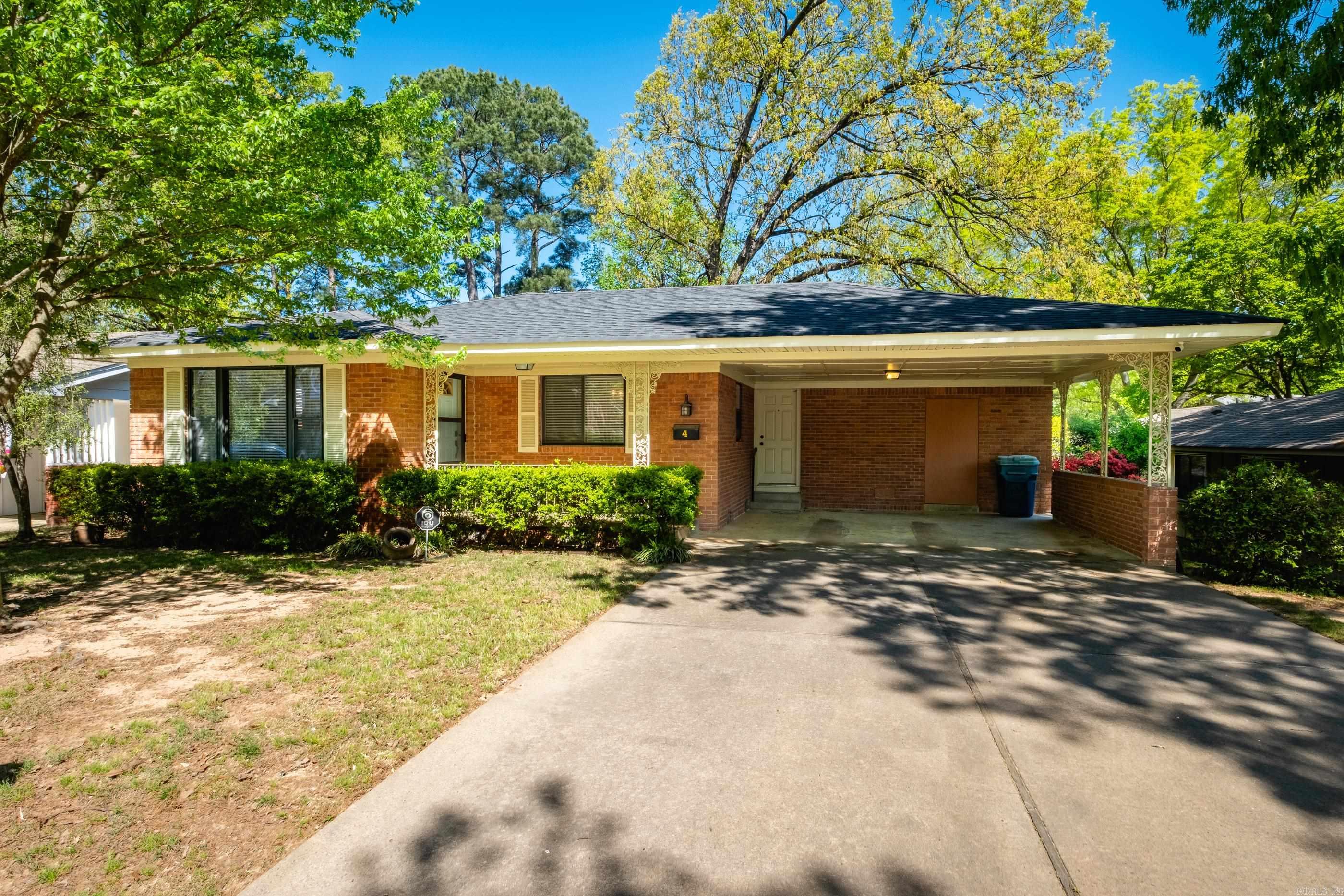 4  Tomahawk  Little Rock, AR