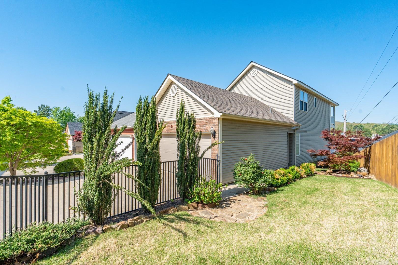 102  Eagle View Point  Hot Springs, AR