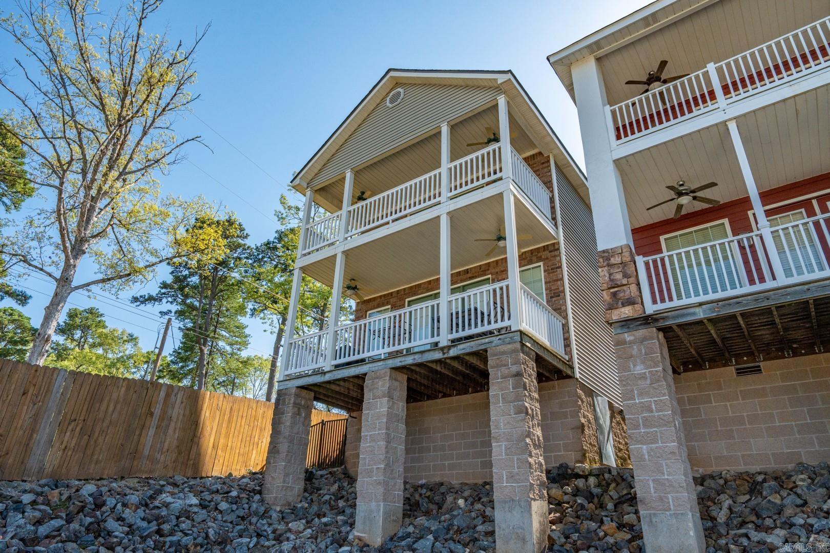 102  Eagle View Point  Hot Springs, AR