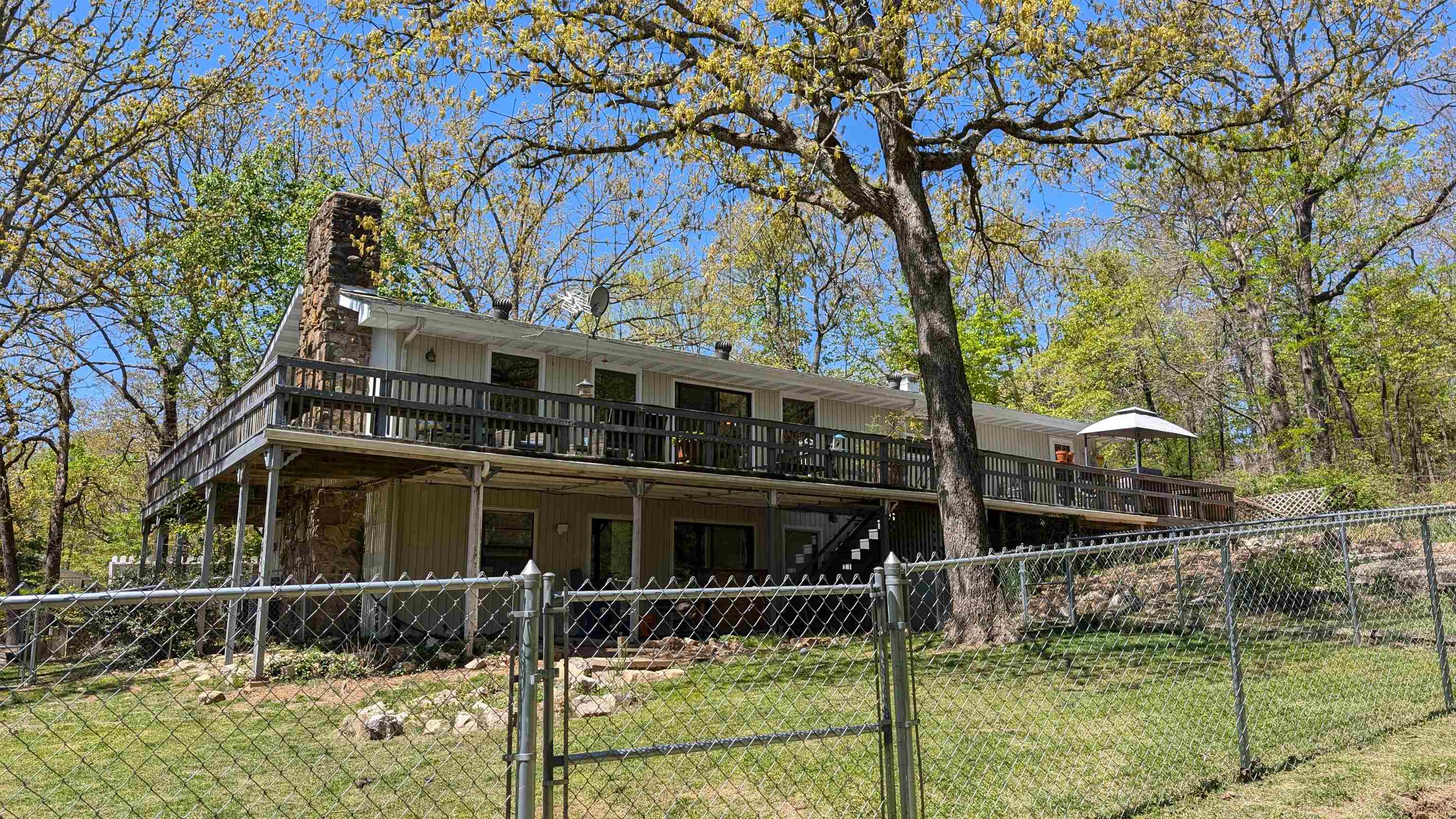 1012  Fairwater  Horseshoe Bend, AR