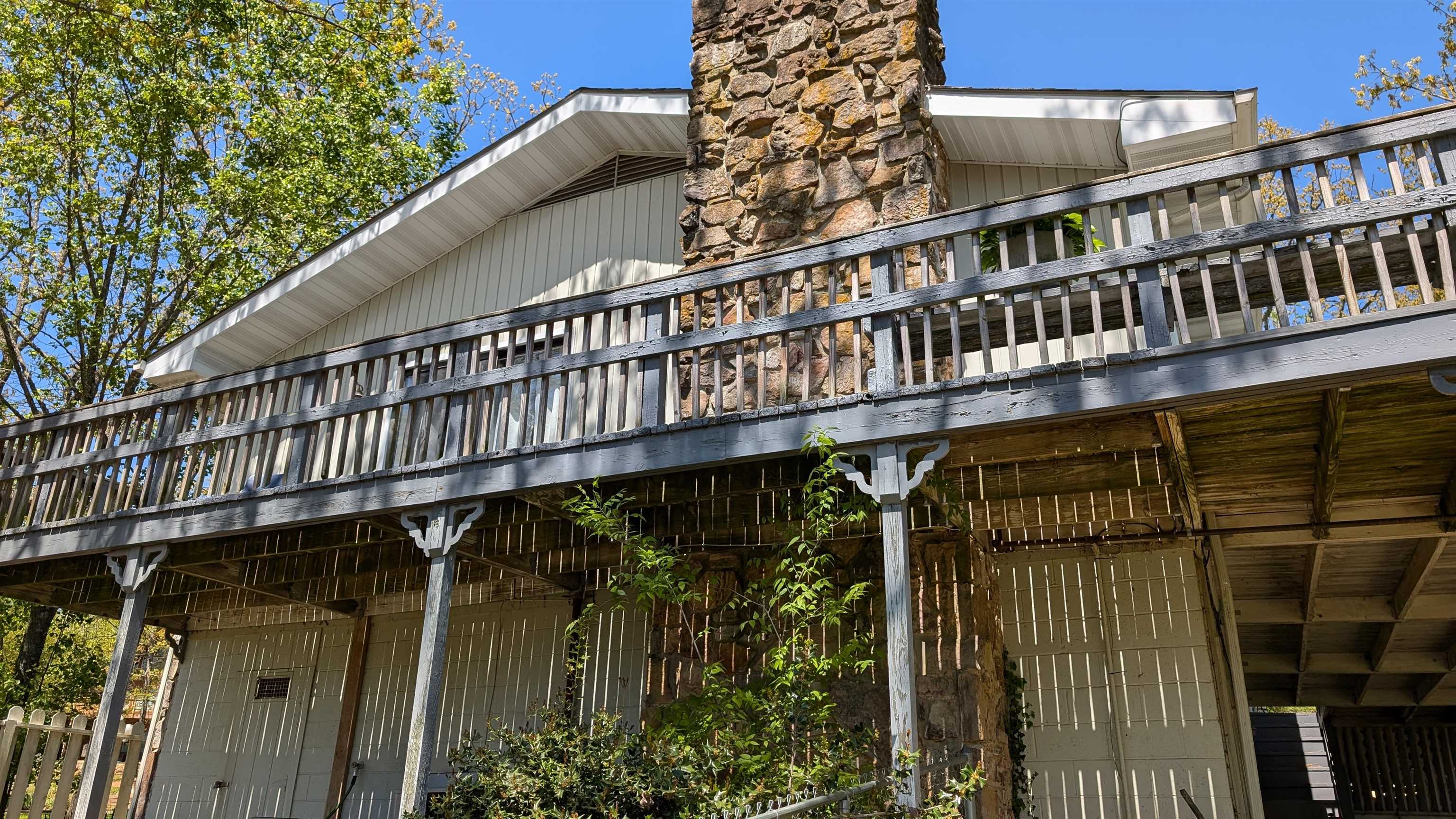 1012  Fairwater  Horseshoe Bend, AR