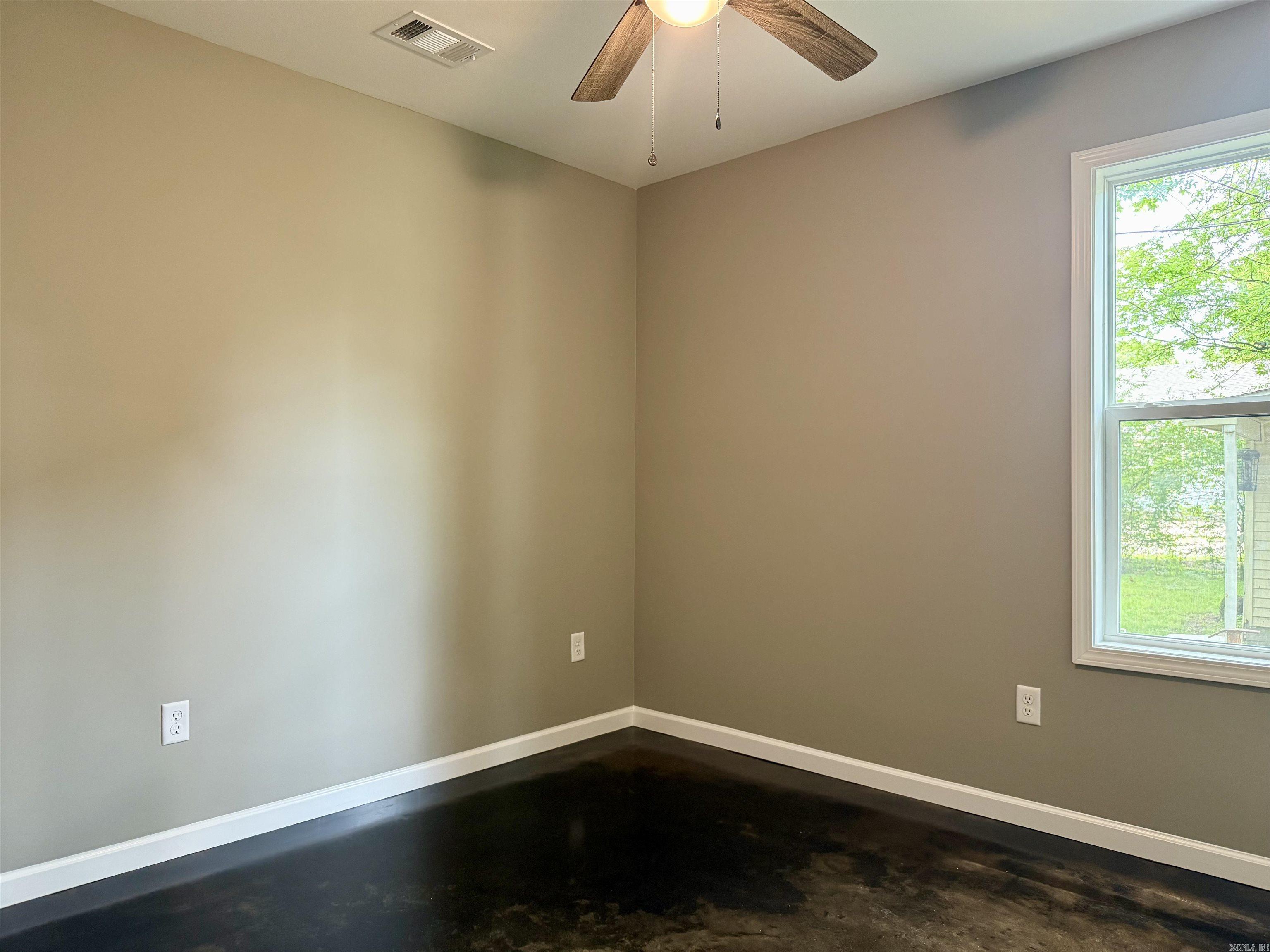 515 E Main  Paragould, AR