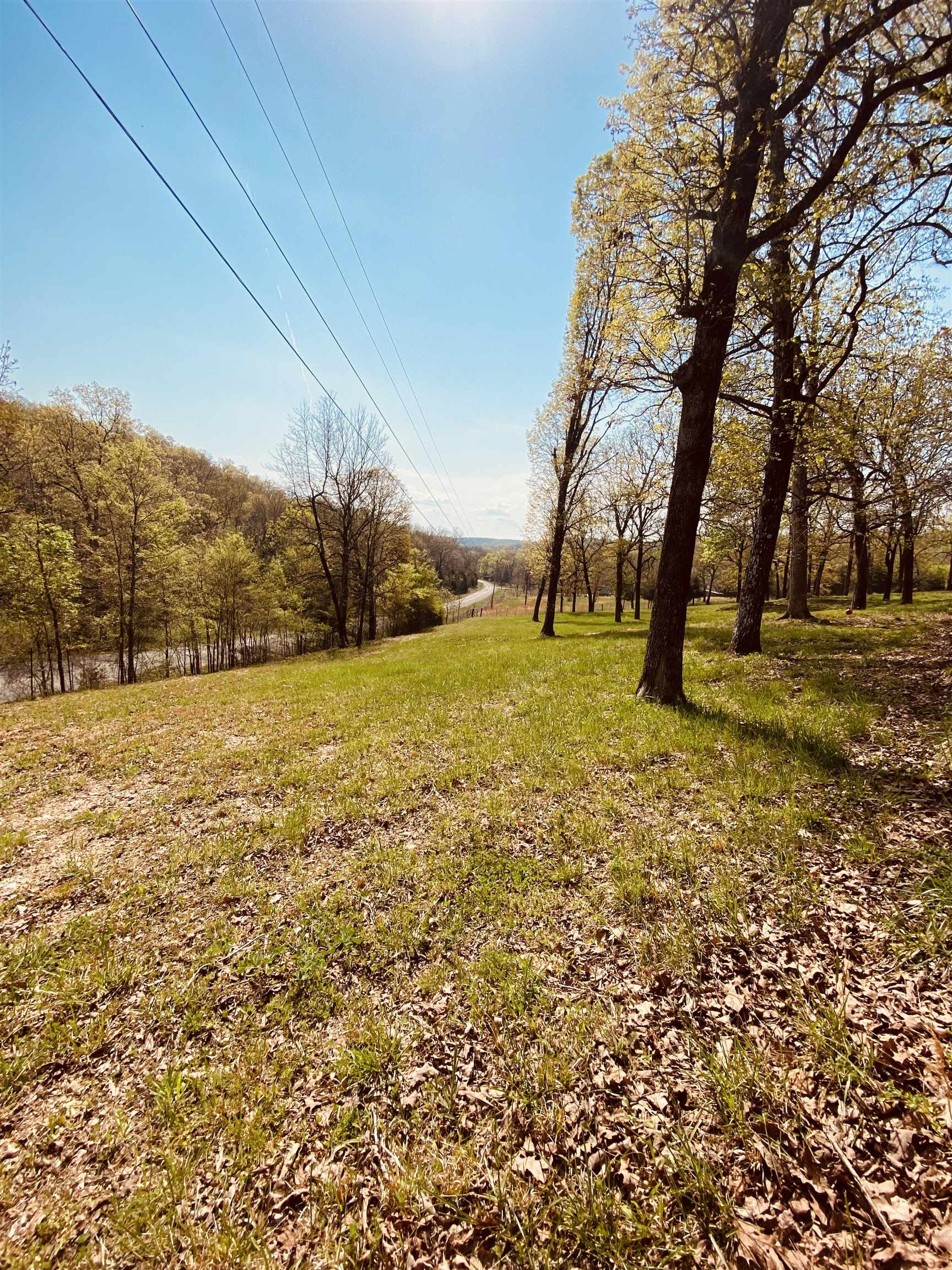 905  River  Hardy, AR