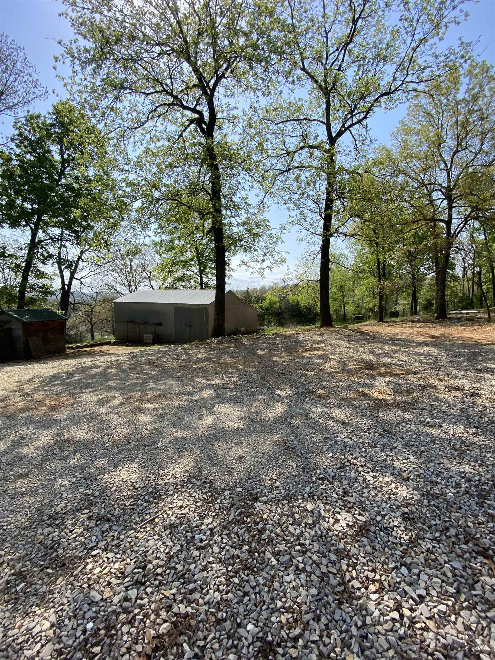 905  River  Hardy, AR