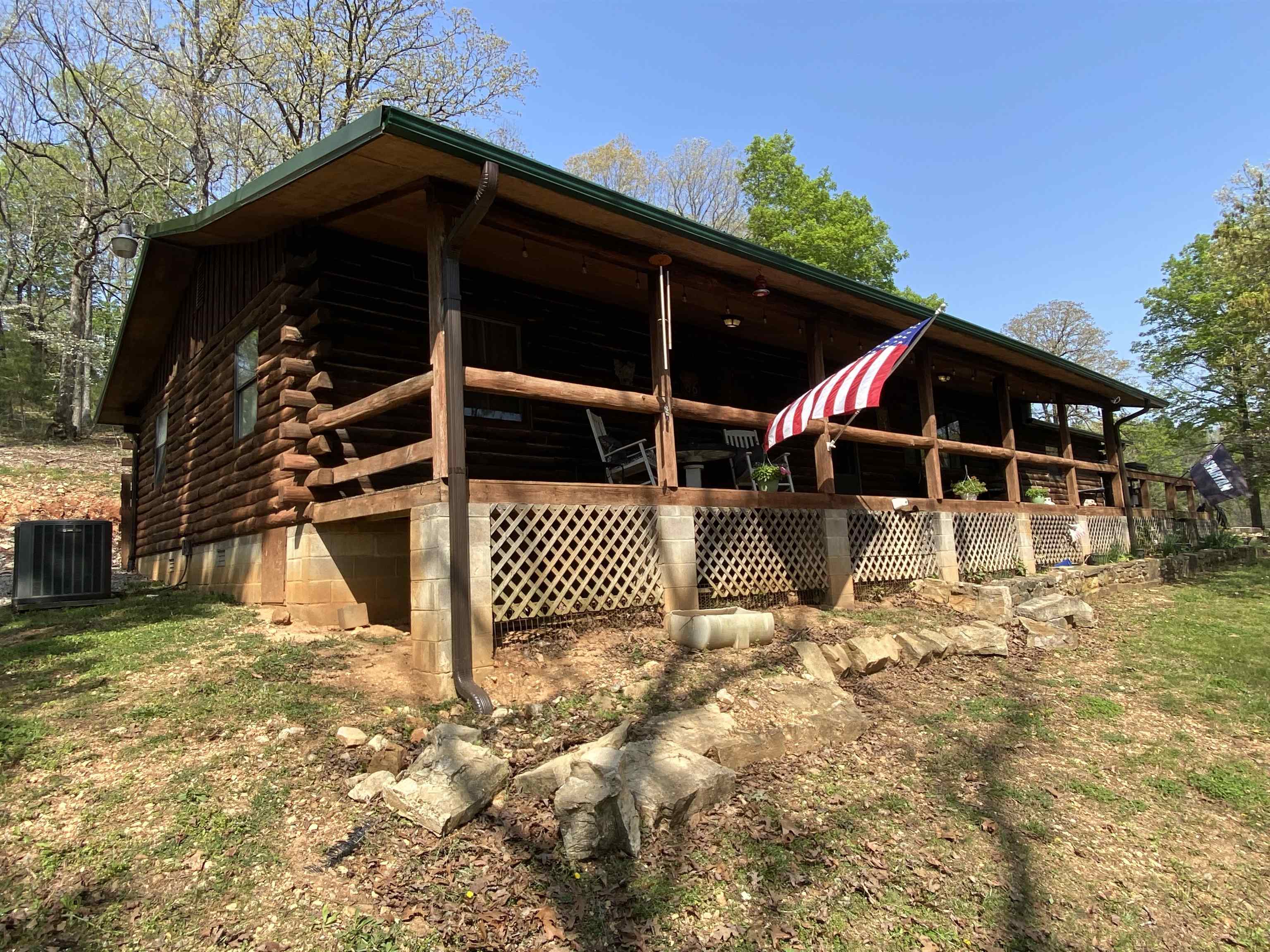 905  River  Hardy, AR