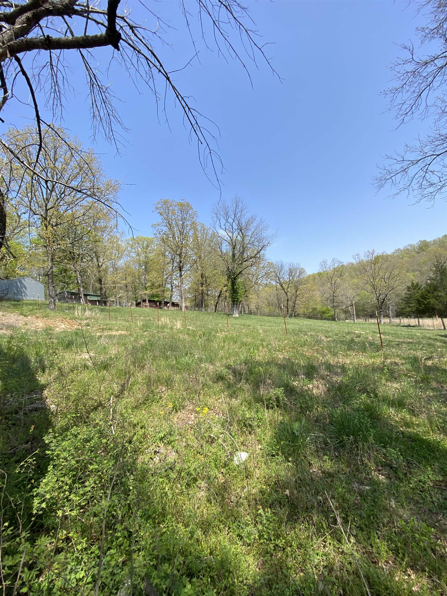 905  River  Hardy, AR