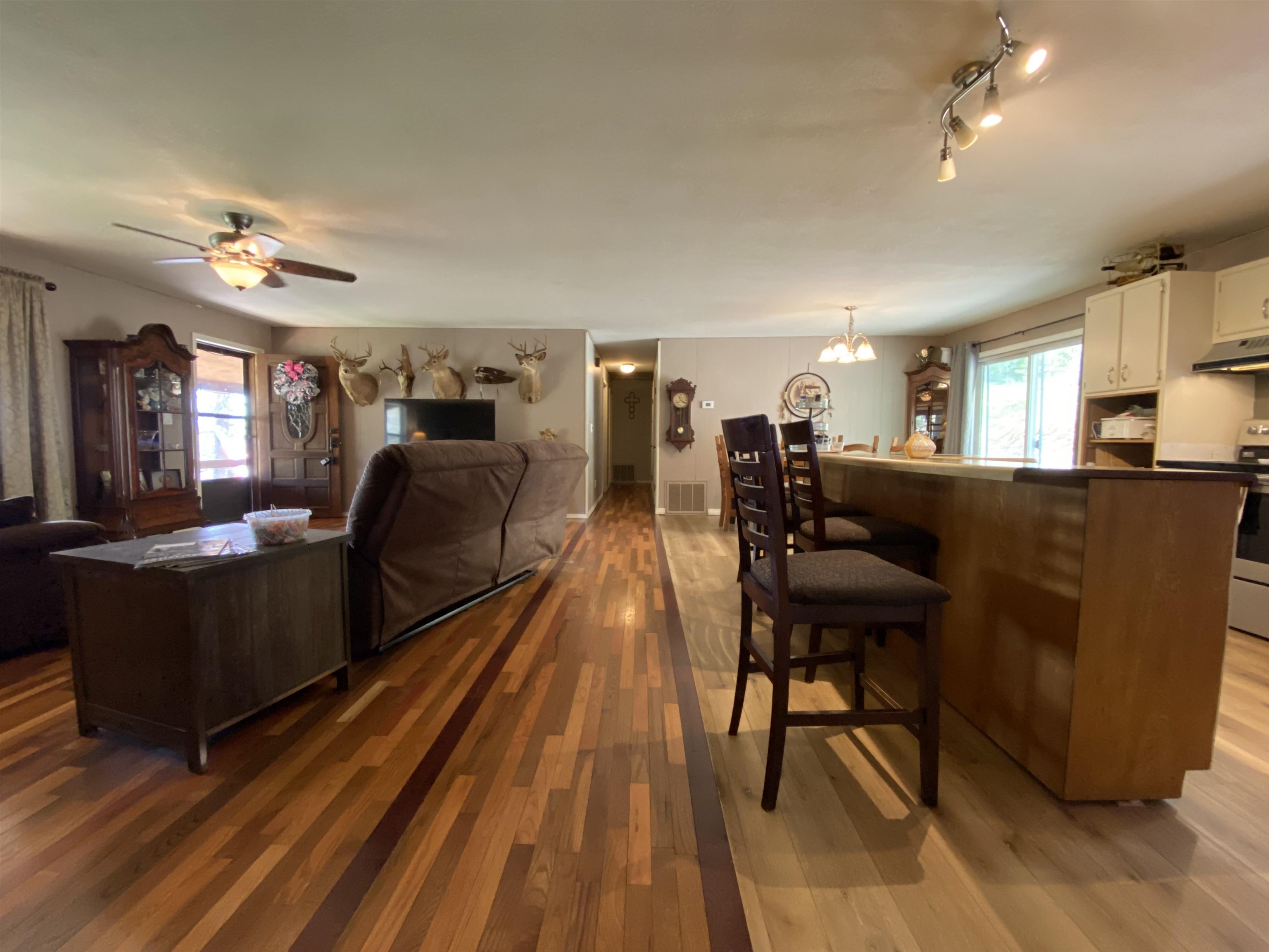 905  River  Hardy, AR