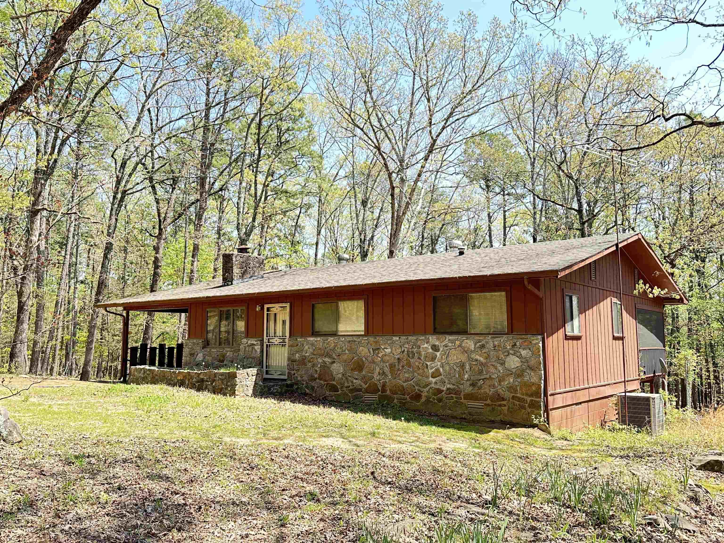 149  LumberJack LN  Fairfield Bay, AR