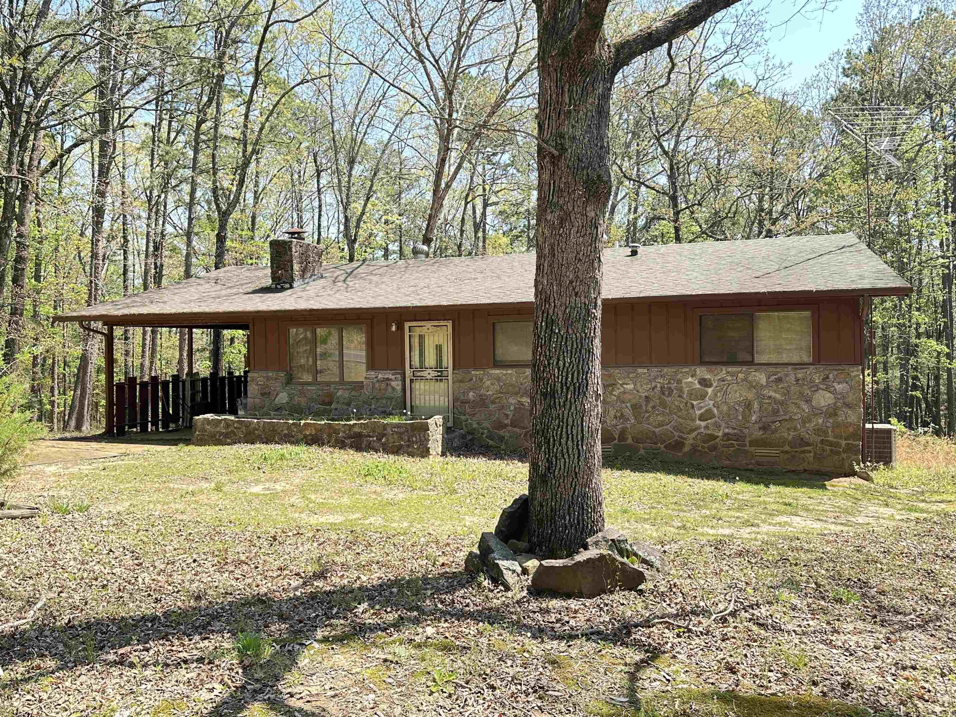 149  LumberJack LN  Fairfield Bay, AR