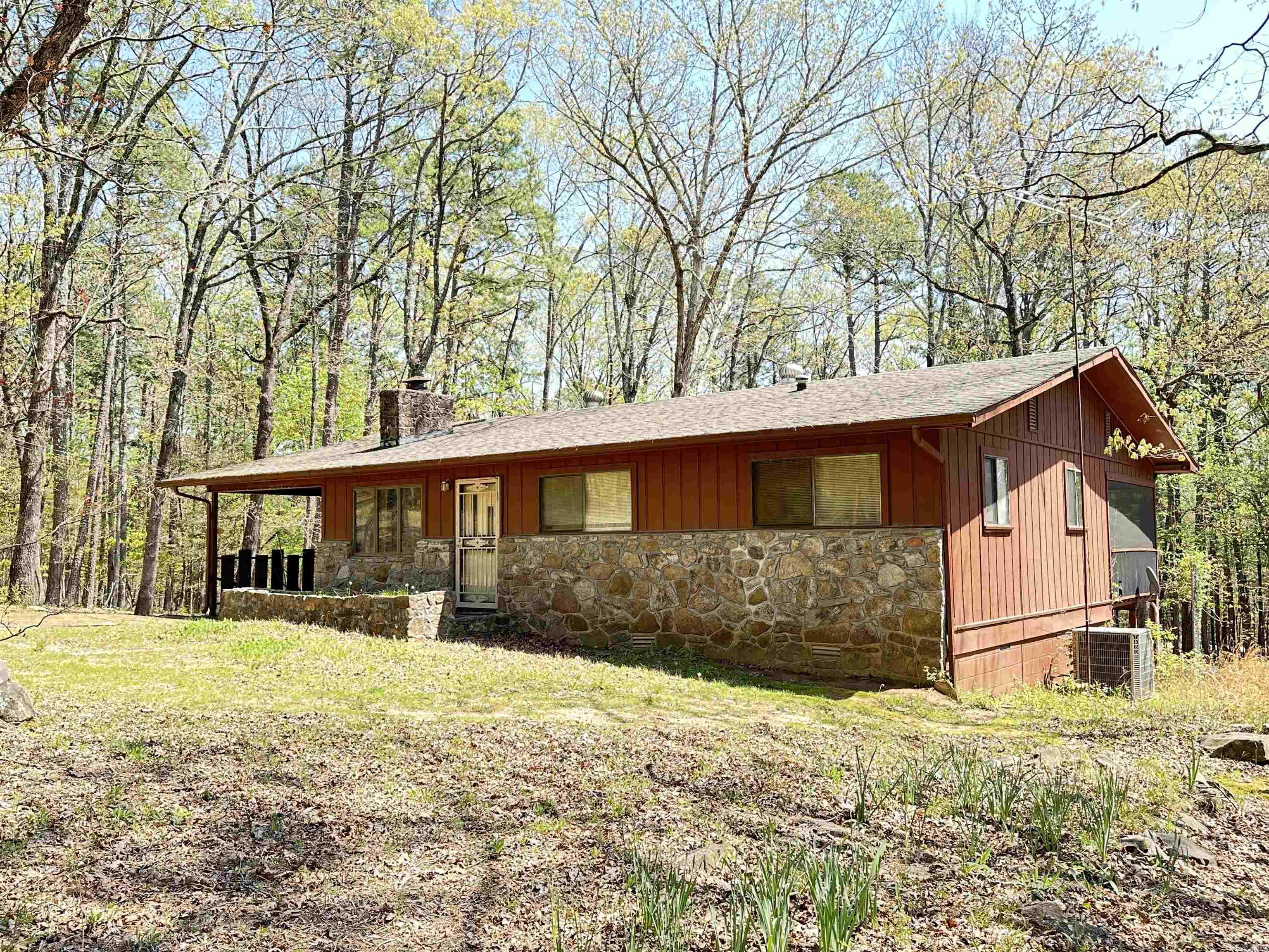 149  LumberJack LN  Fairfield Bay, AR
