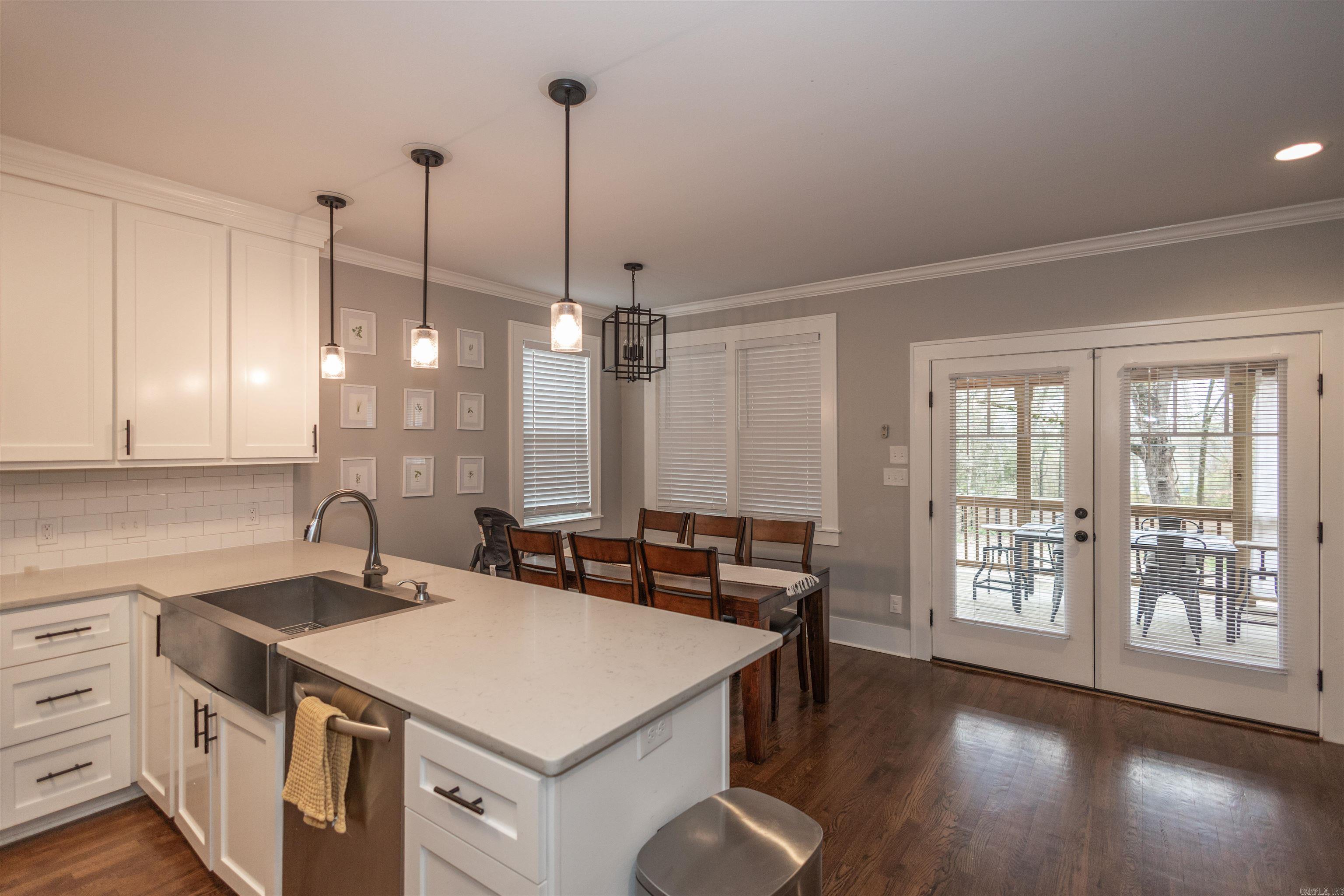 122 N Monroe Street Little Rock, AR 72205
