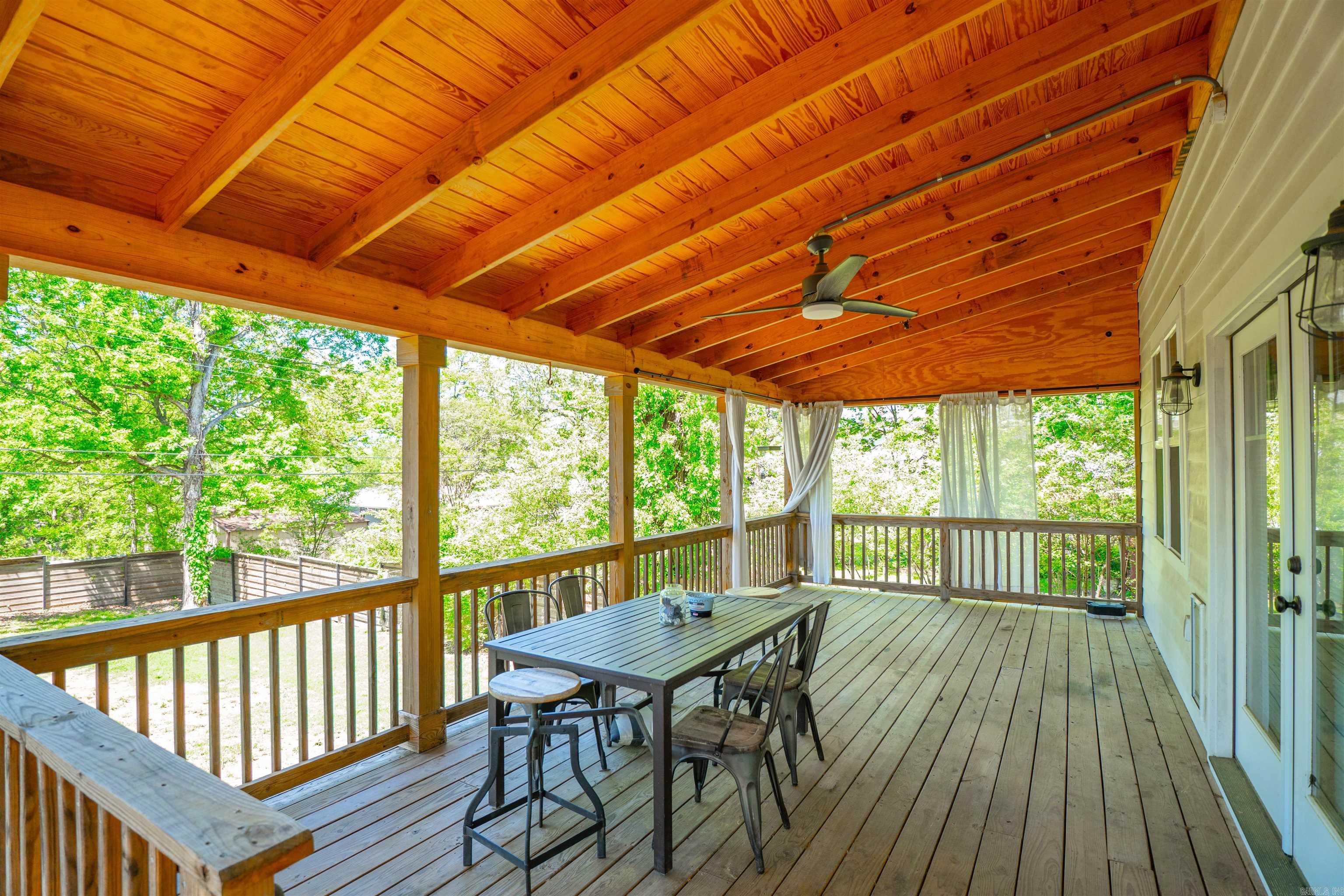 122 N Monroe Street Little Rock, AR 72205