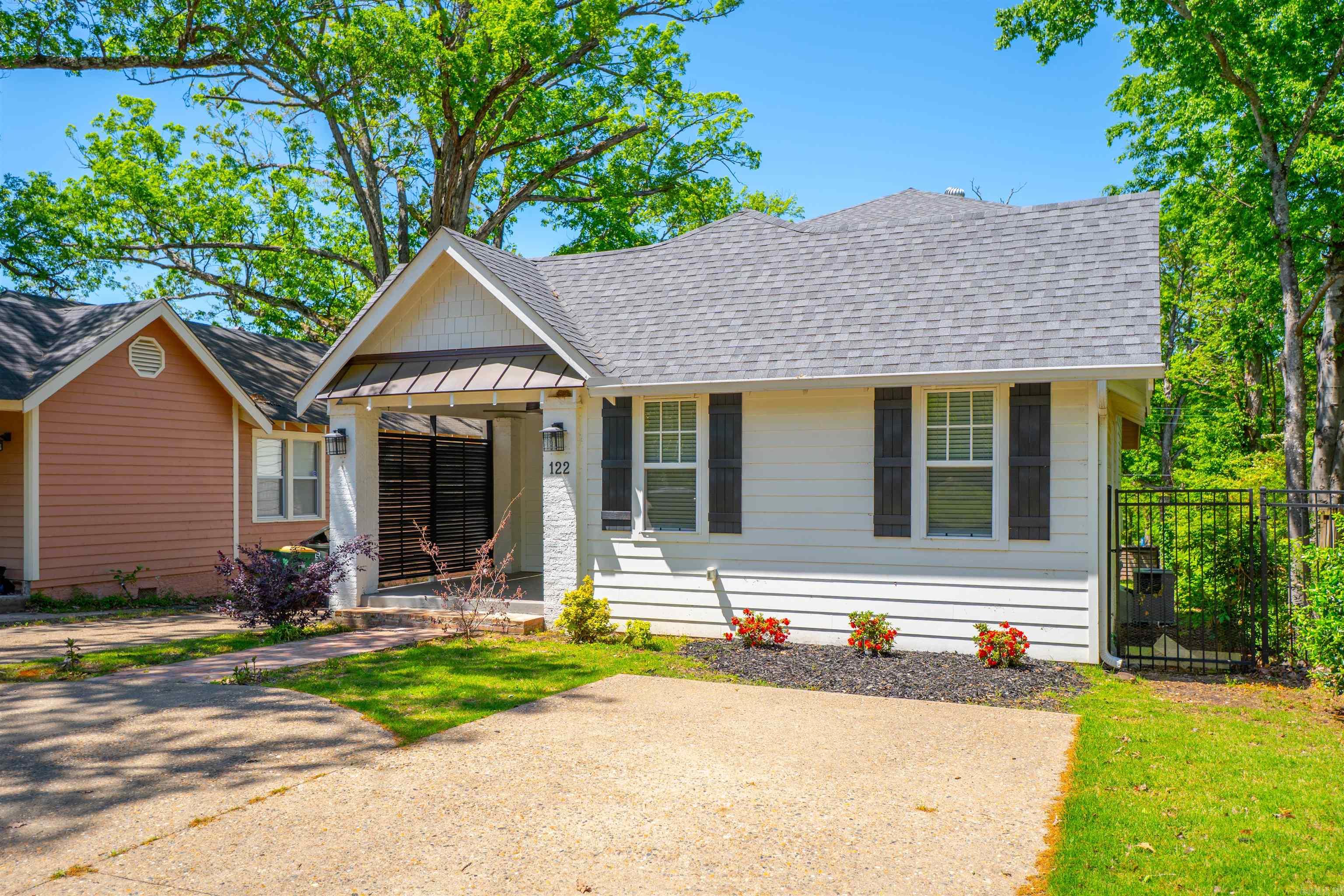 122 N Monroe Street Little Rock, AR 72205