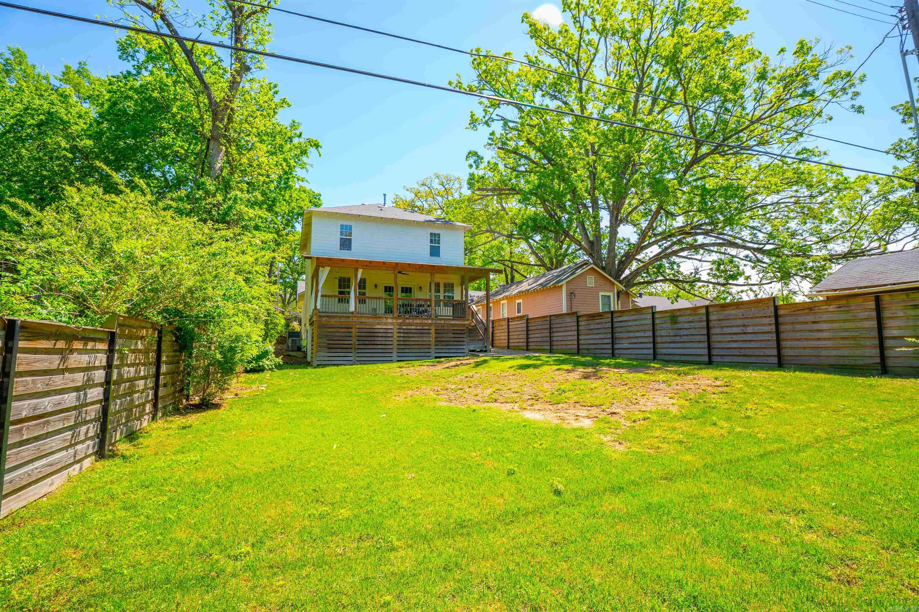 122 N Monroe Street Little Rock, AR 72205