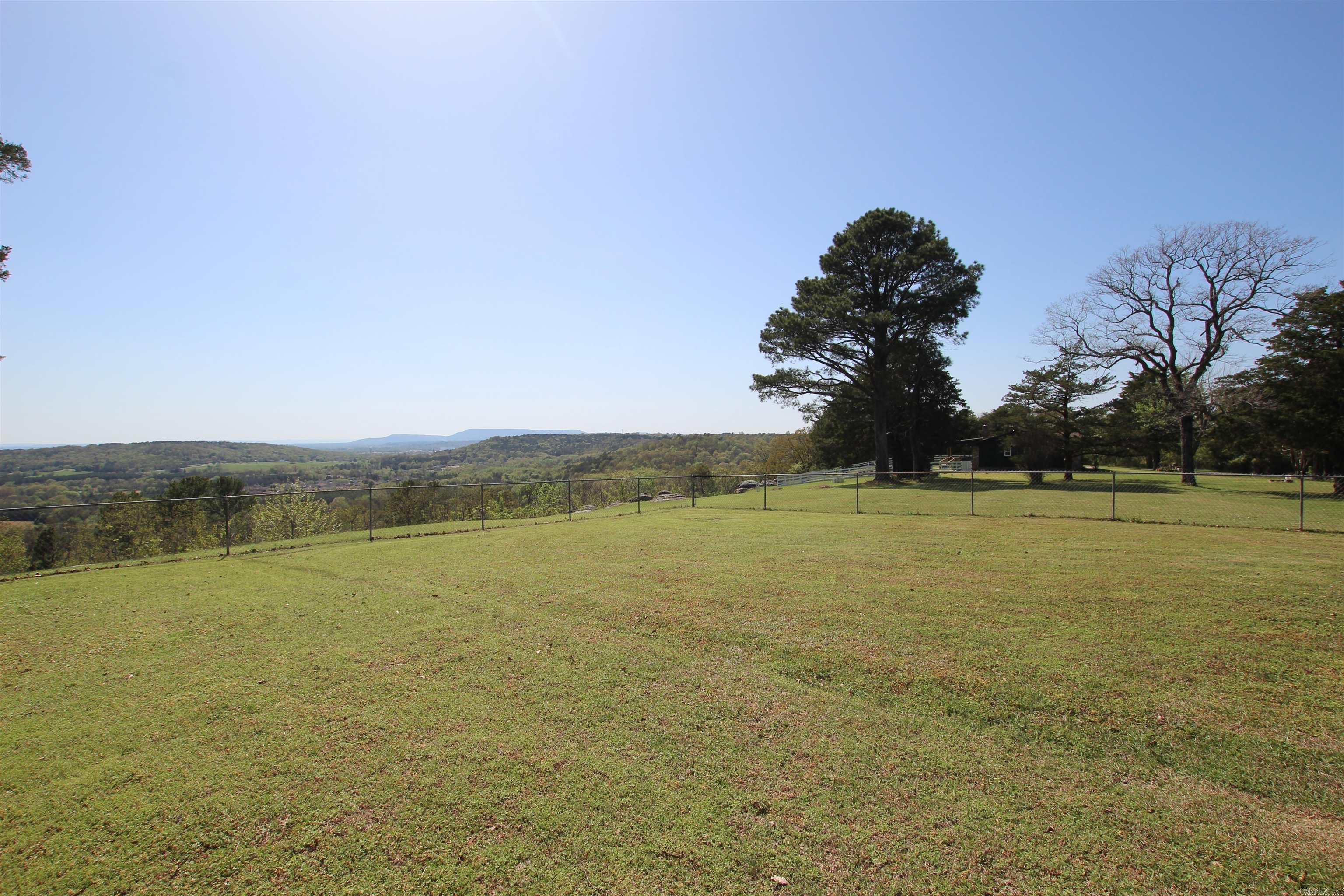 3164 Crow Mountain Road Russellville, AR 72802