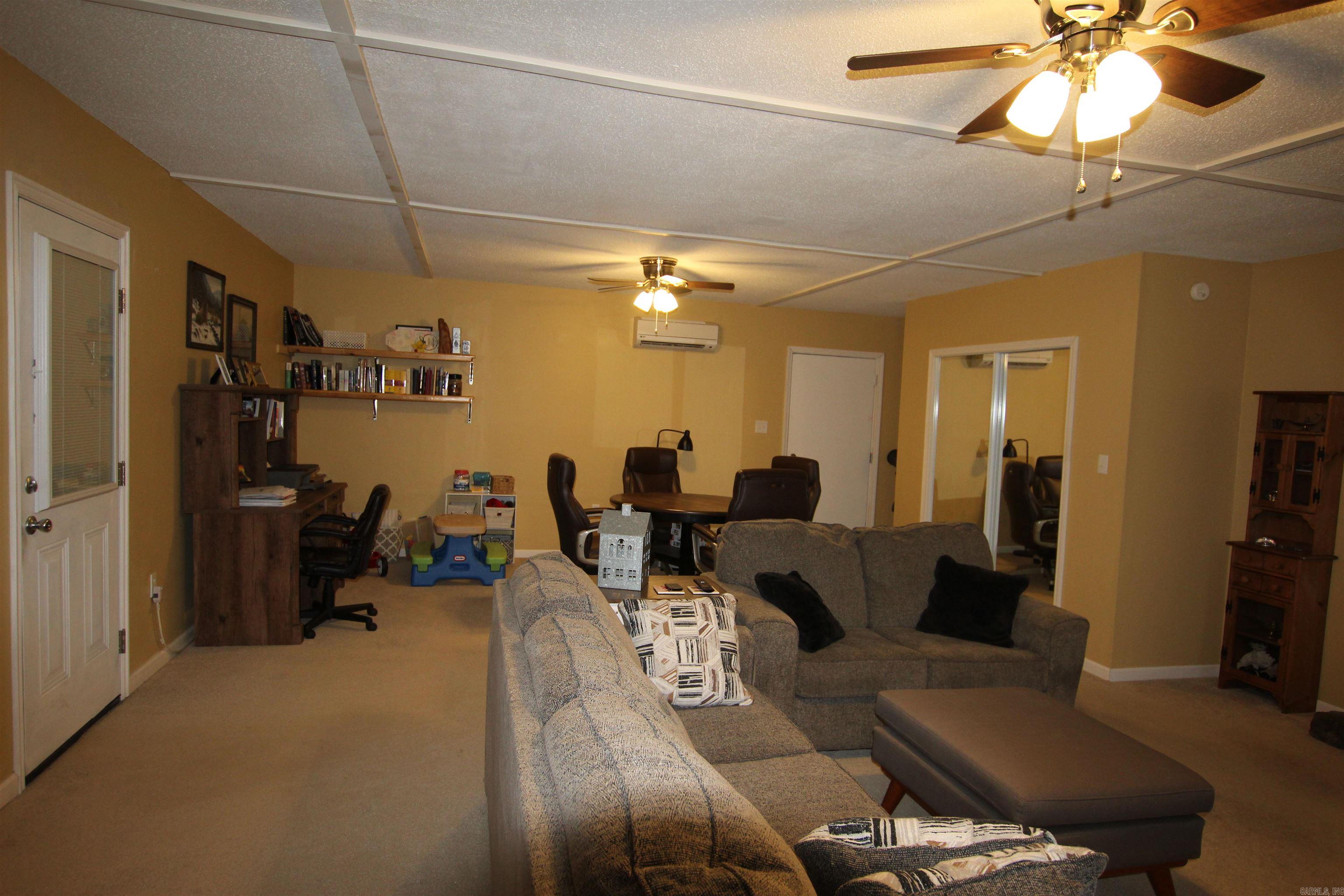 3164 Crow Mountain Road Russellville, AR 72802