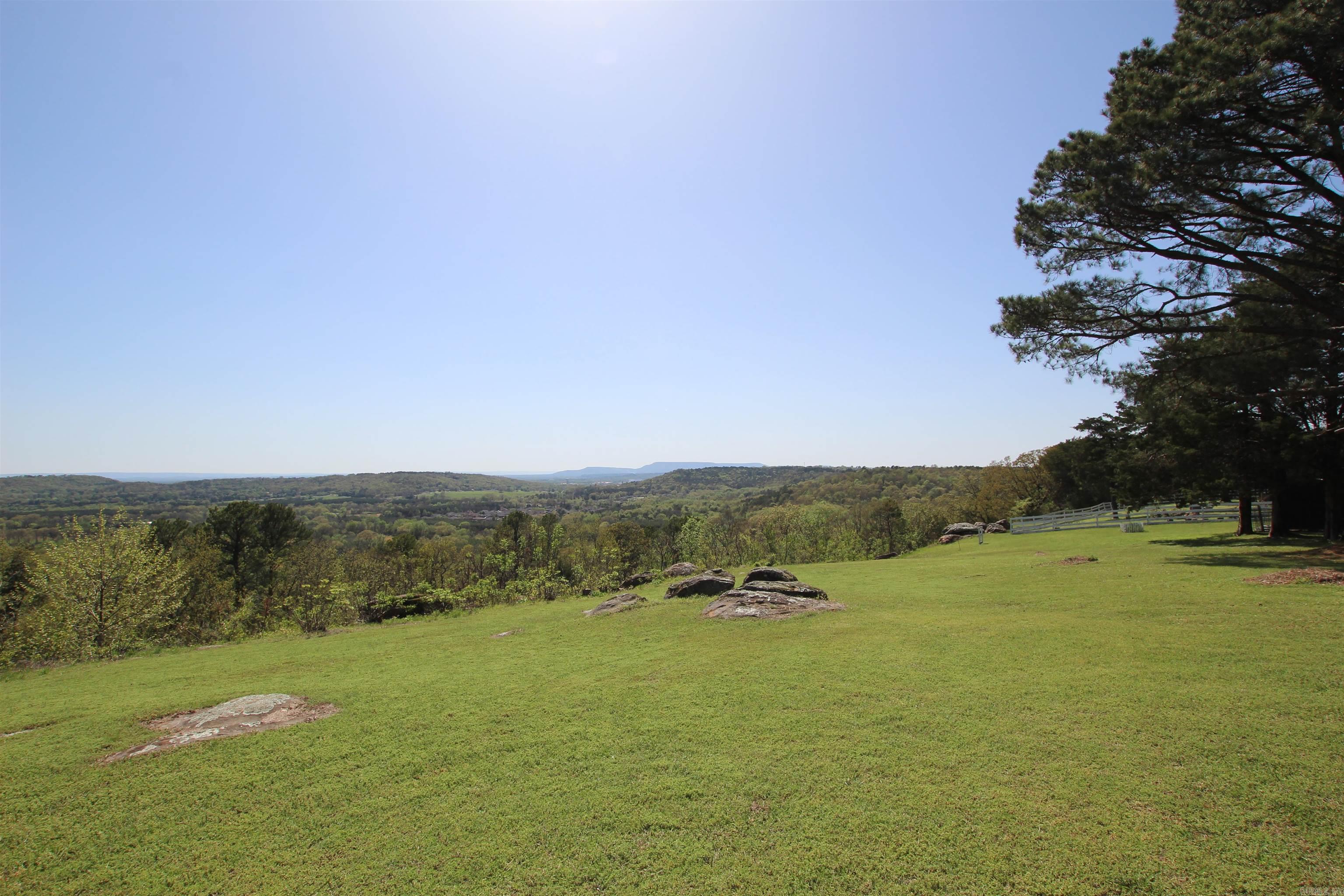 3164 Crow Mountain Road Russellville, AR 72802