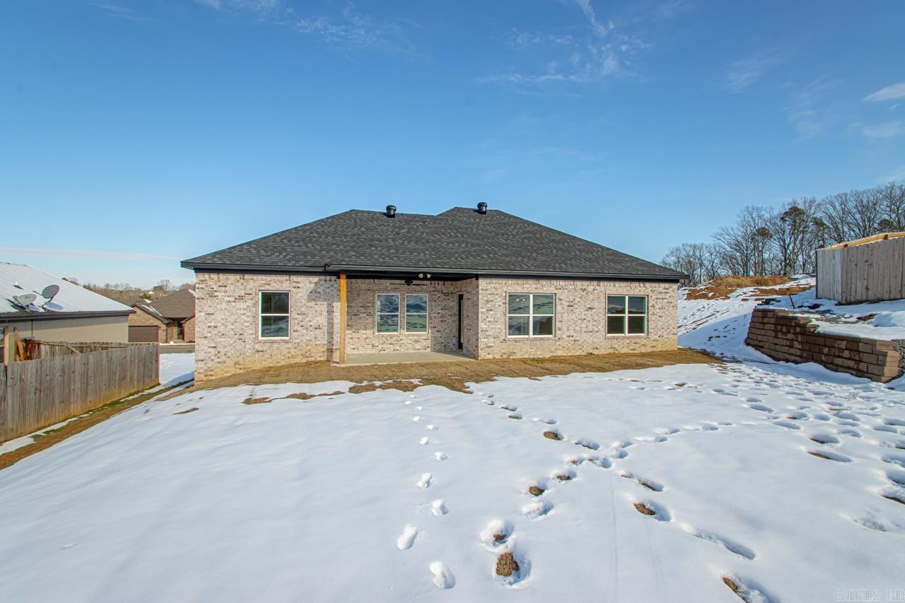 5013 Clover Brook Drive Bryant, AR 72022