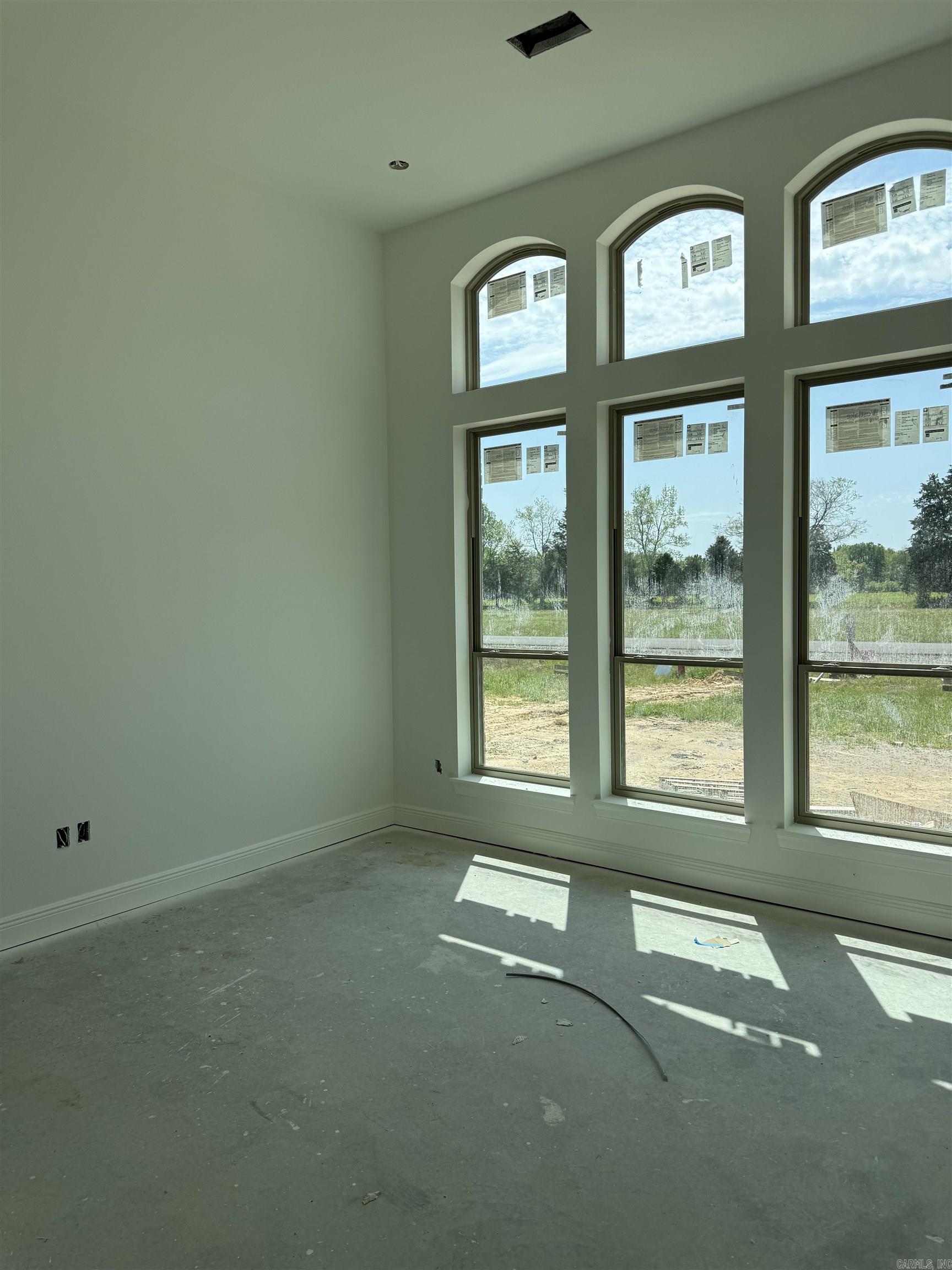 32  Lowell  Greenbrier, AR
