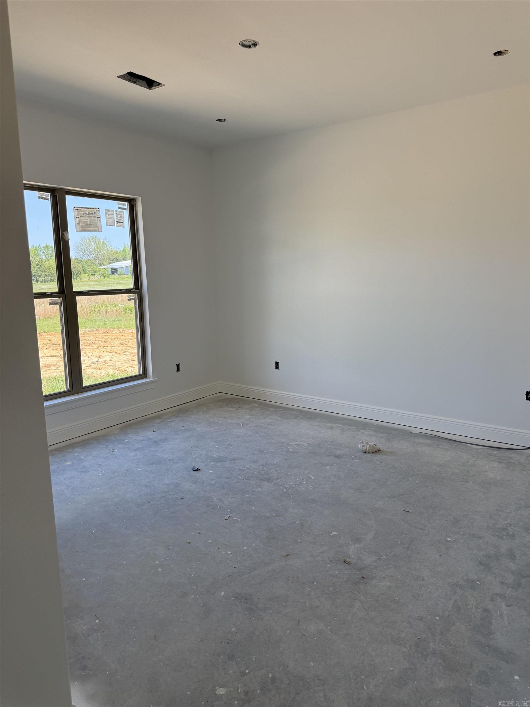 32  Lowell  Greenbrier, AR
