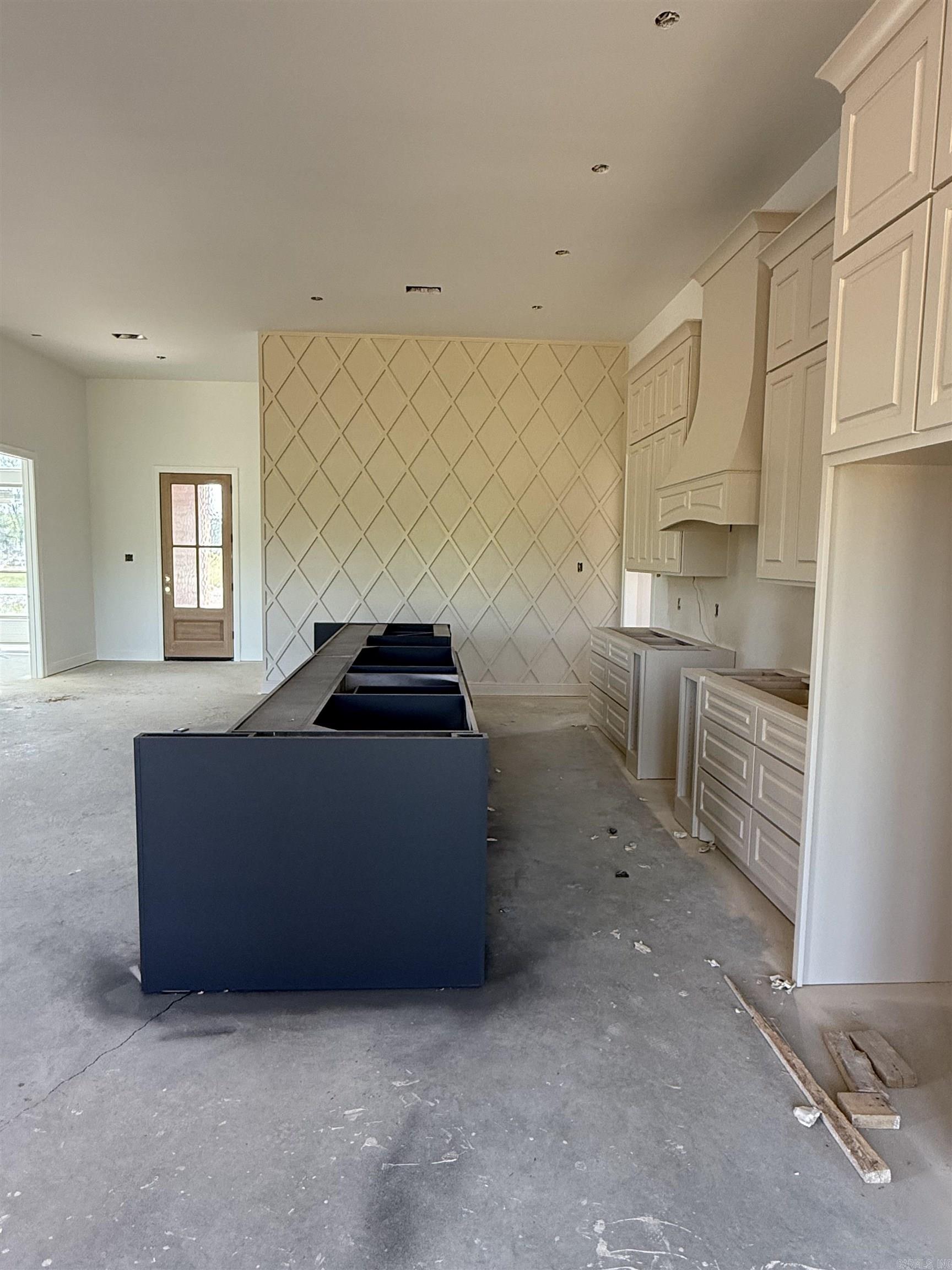 32  Lowell  Greenbrier, AR