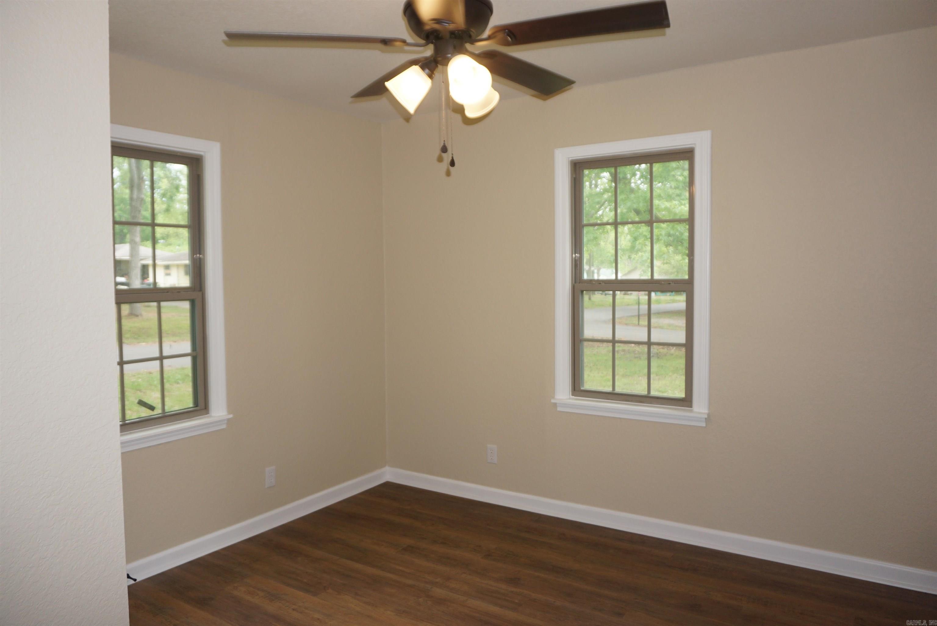 300 Clark ST  Bald Knob, AR