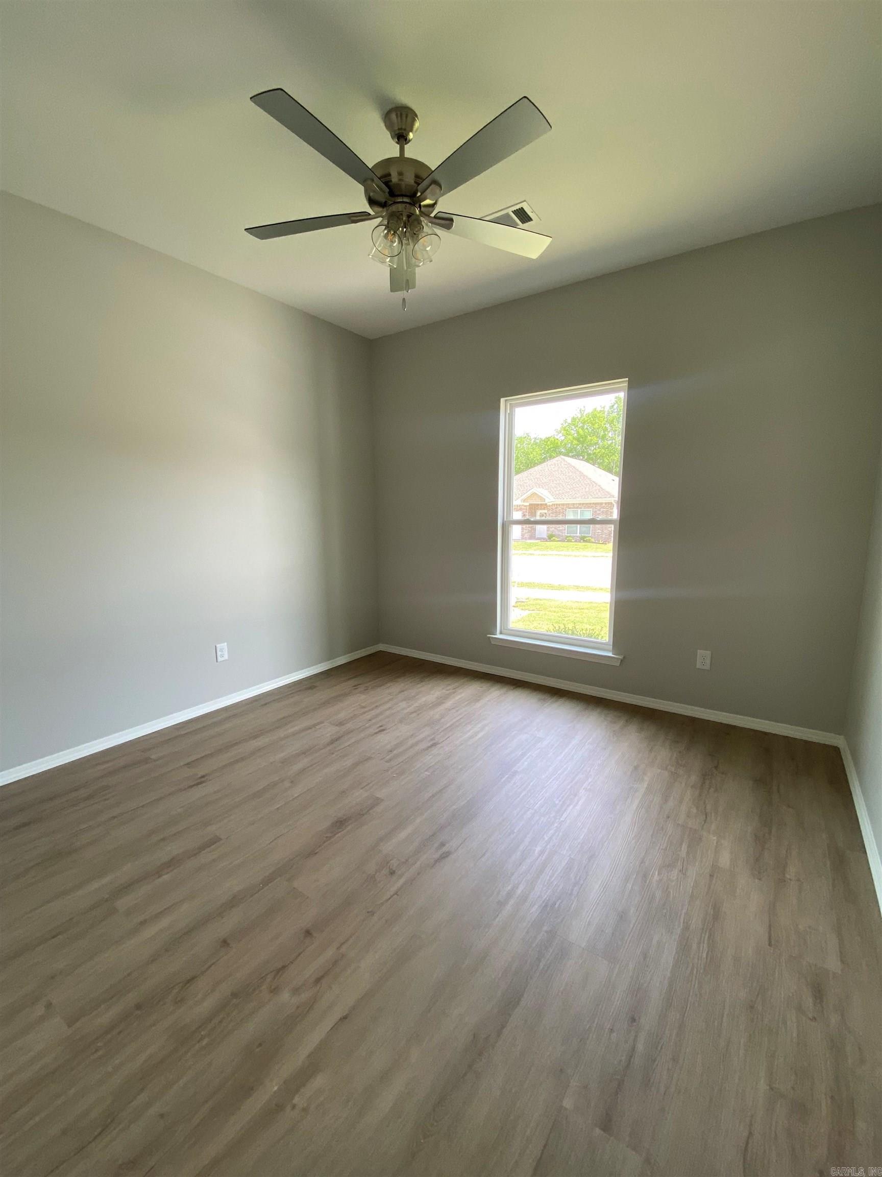 3512  Village Walk  Bryant, AR