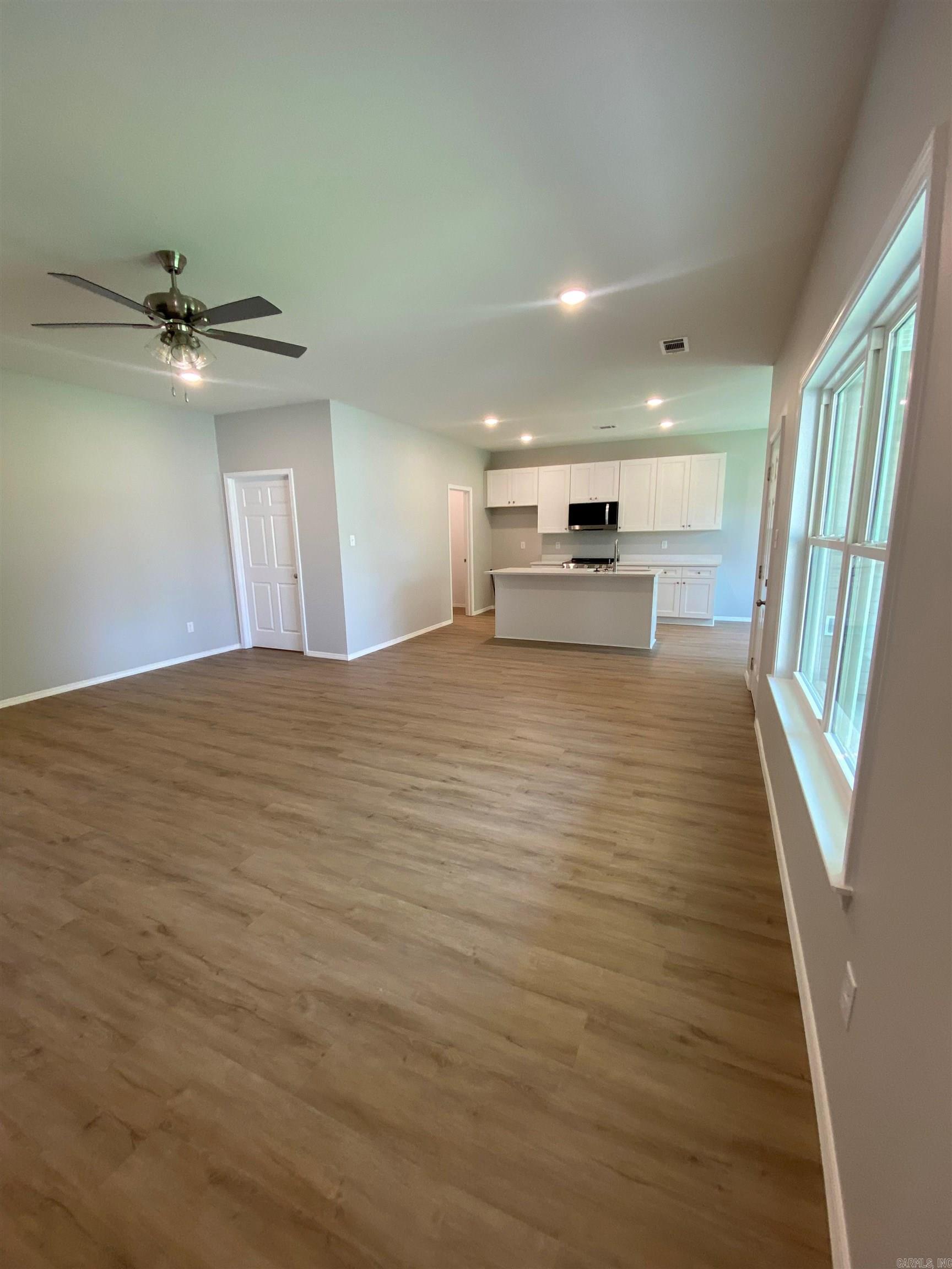 3512  Village Walk  Bryant, AR