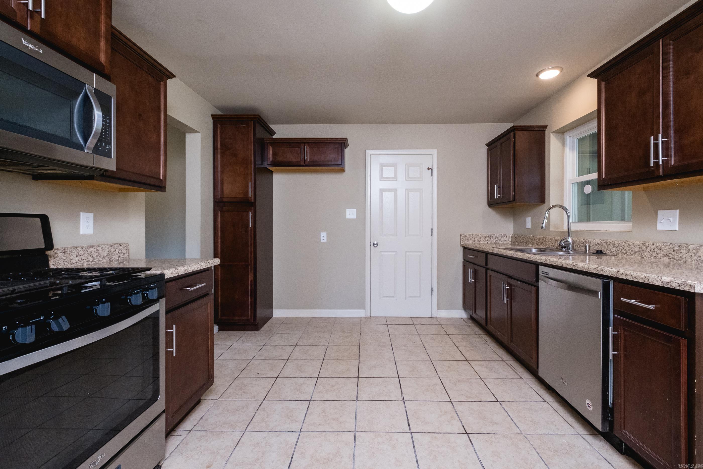 6  Broadmoor  Little Rock, AR